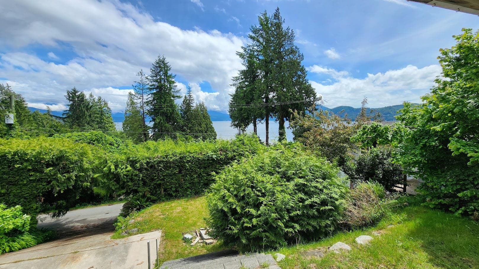 1275 Burns Road, Gibsons, V0N 1V1 — photo 2
