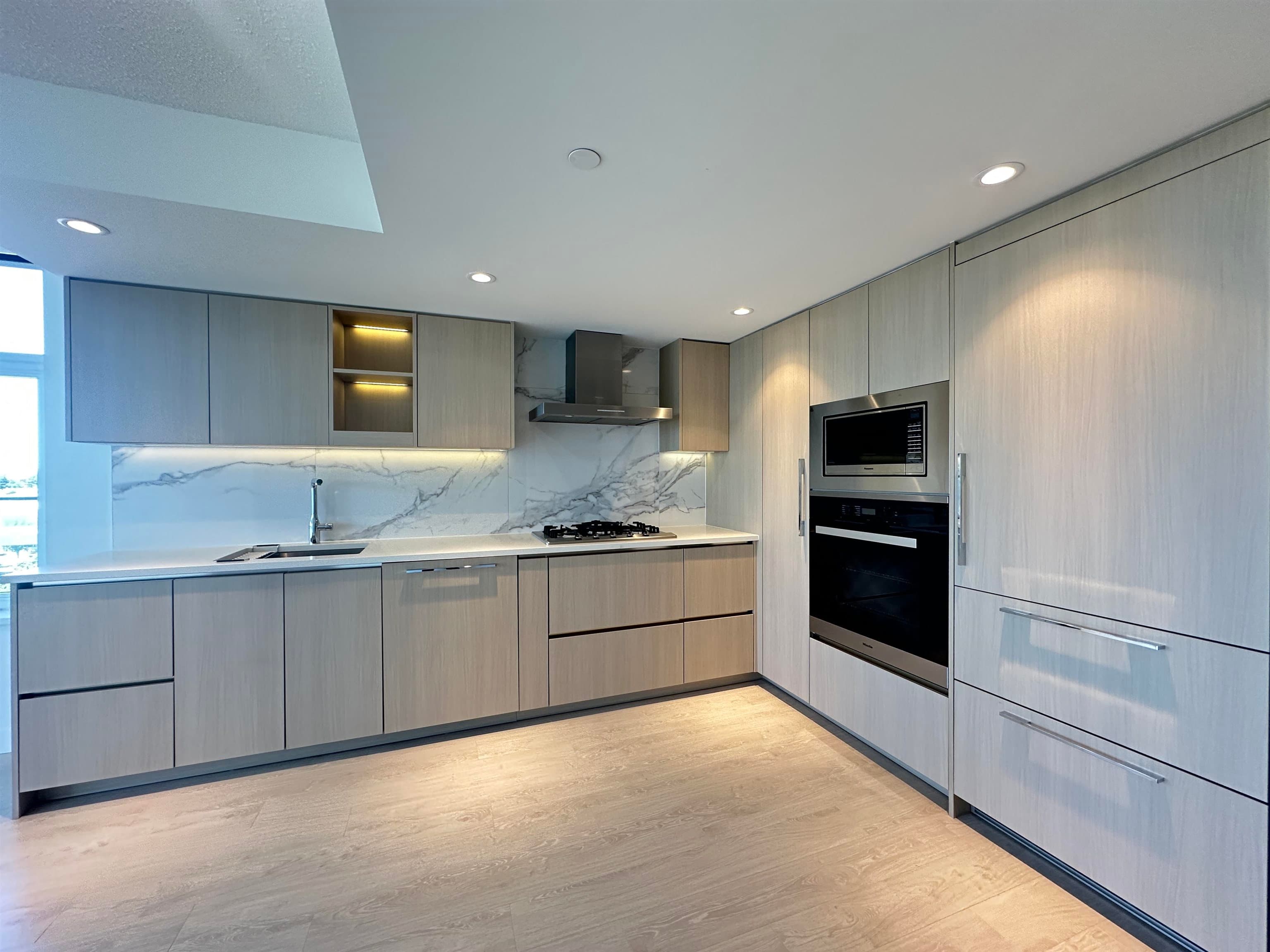 608 - 8555 Capstan Way, Richmond, V6X 0W1 — photo 3