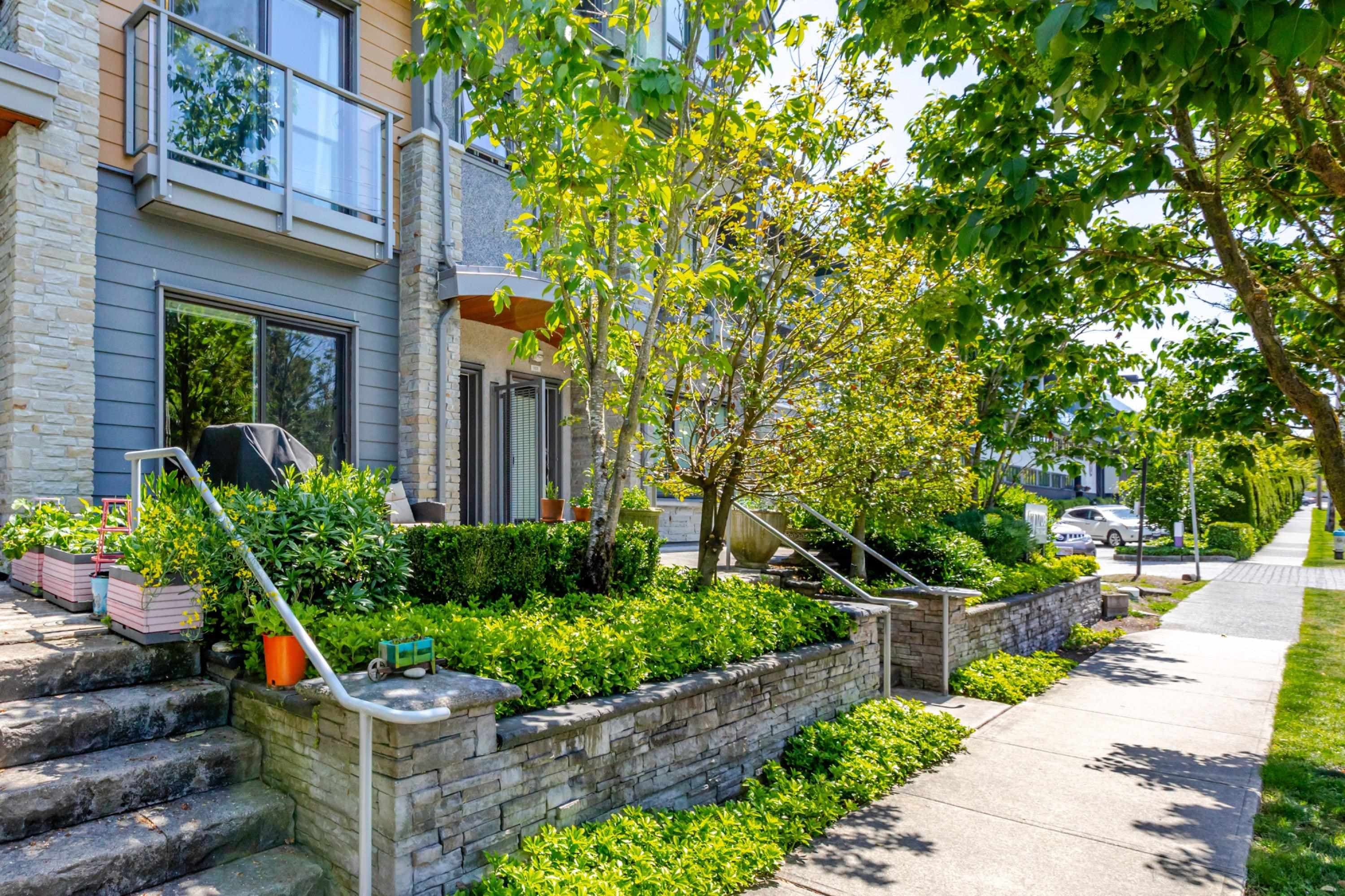 102 - 1708 55a Street, Delta, V4M 0A9 — photo 2