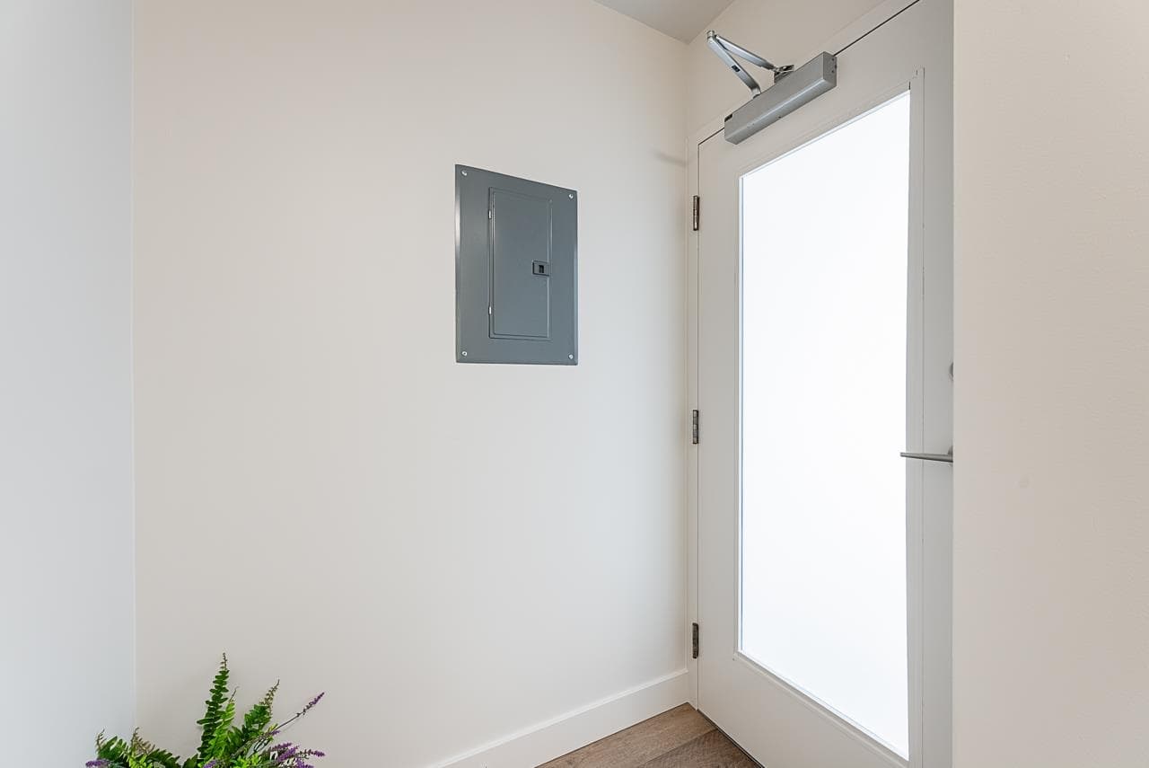 401 - 370 Carrall Street, Vancouver, V6B 2J3 — photo 5