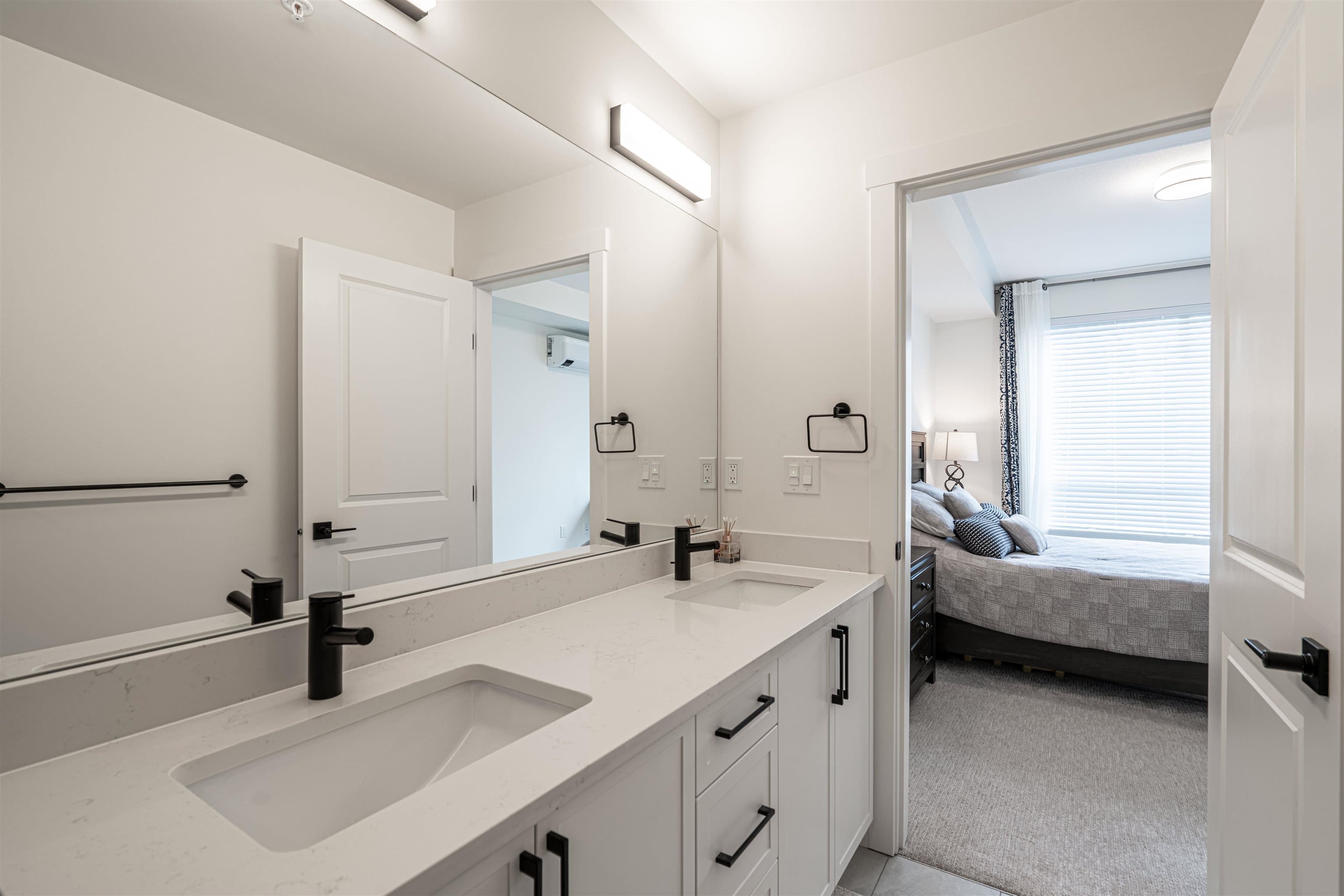 211 - 7506 199a Street, Langley, V2Y 3K9 — photo 4