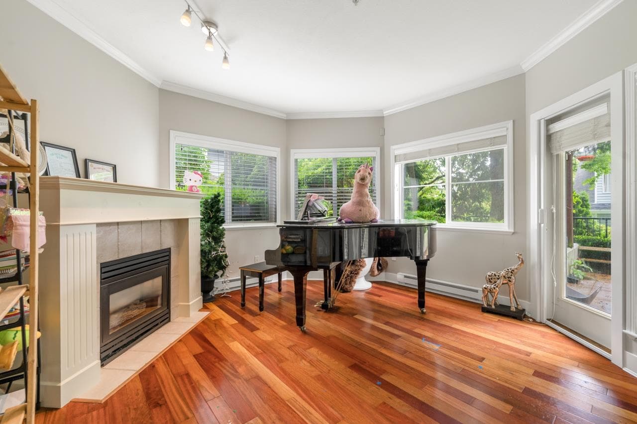 105 - 1630 154 Street, Surrey, V4A 9T3 — photo 3