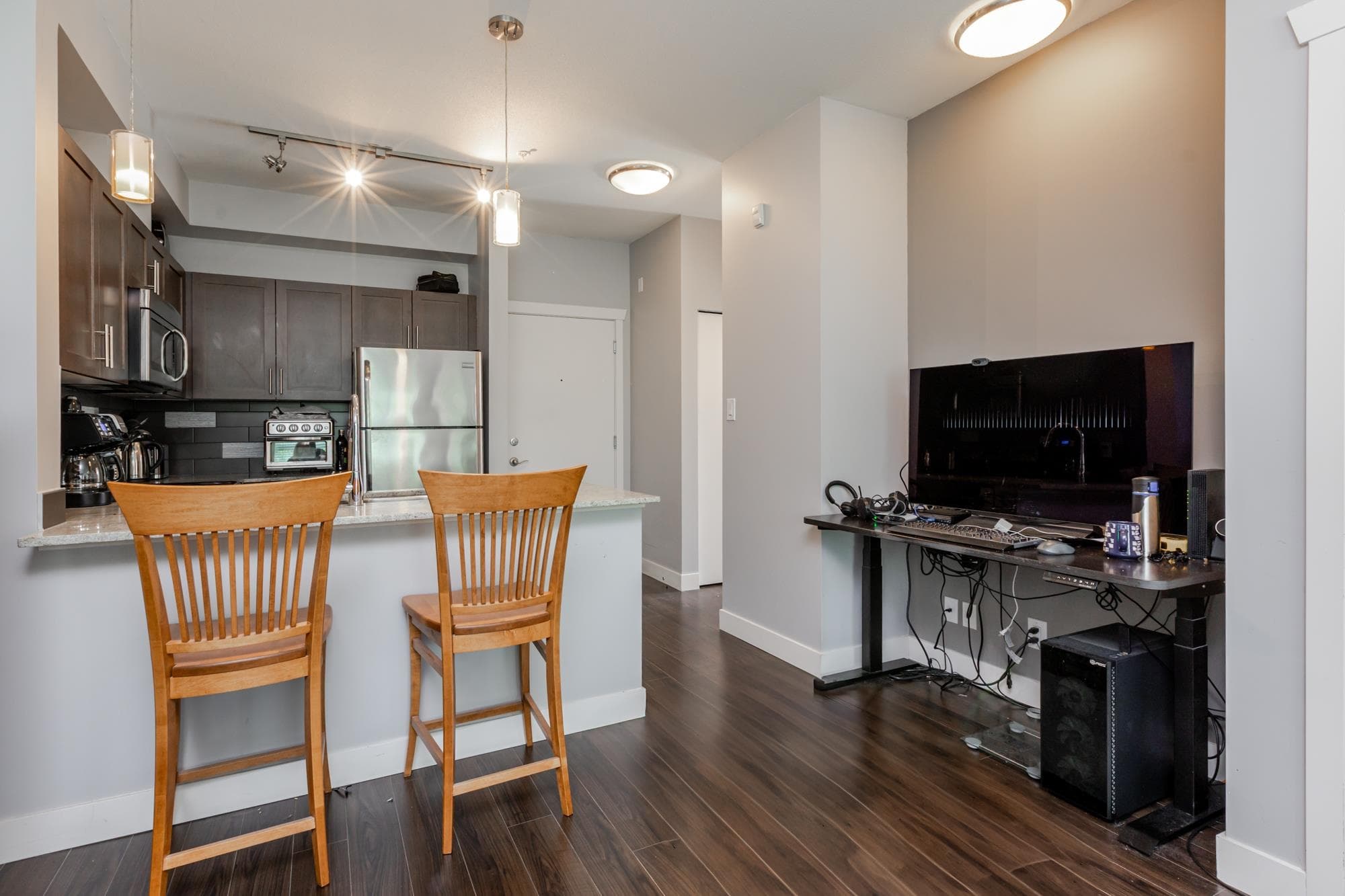 113 - 13468 King George Boulevard, Surrey, V3T 0H5 — photo 5