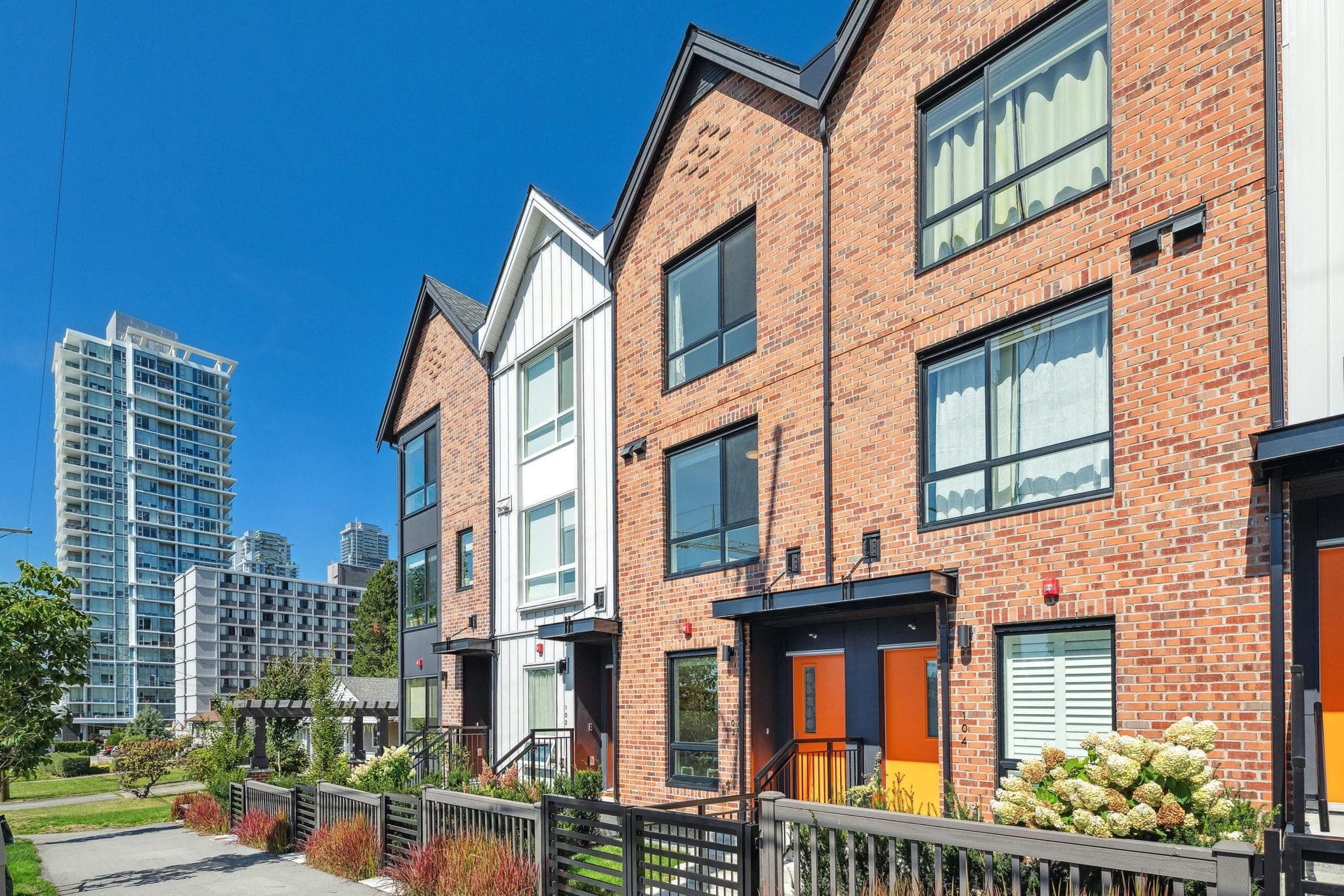 103 - 609 Sydney Avenue, Coquitlam, V3K 3K1 — photo 2