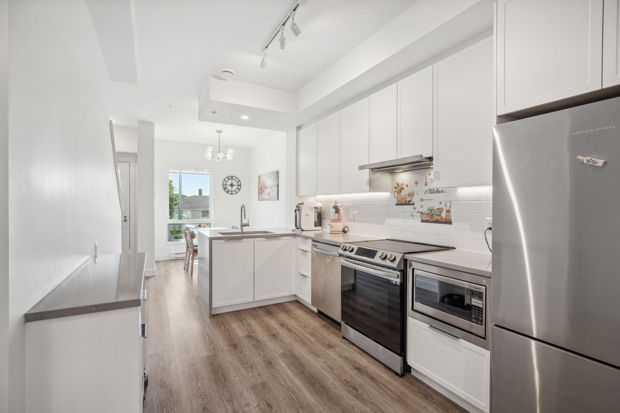 103 - 609 Sydney Avenue, Coquitlam, V3K 3K1 — photo 4
