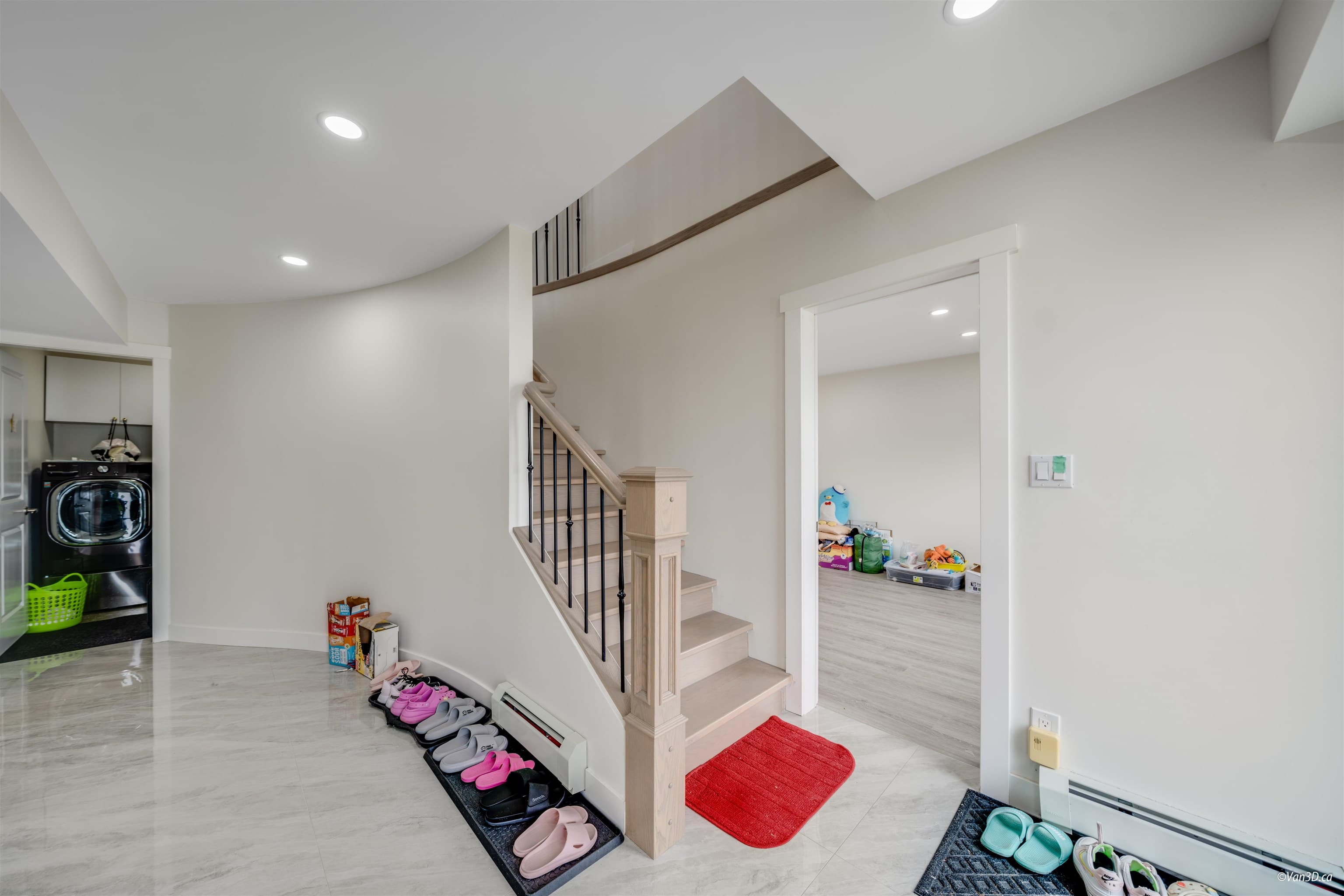 3881 Napier Street, Burnaby, V5C 3E6 — photo 2