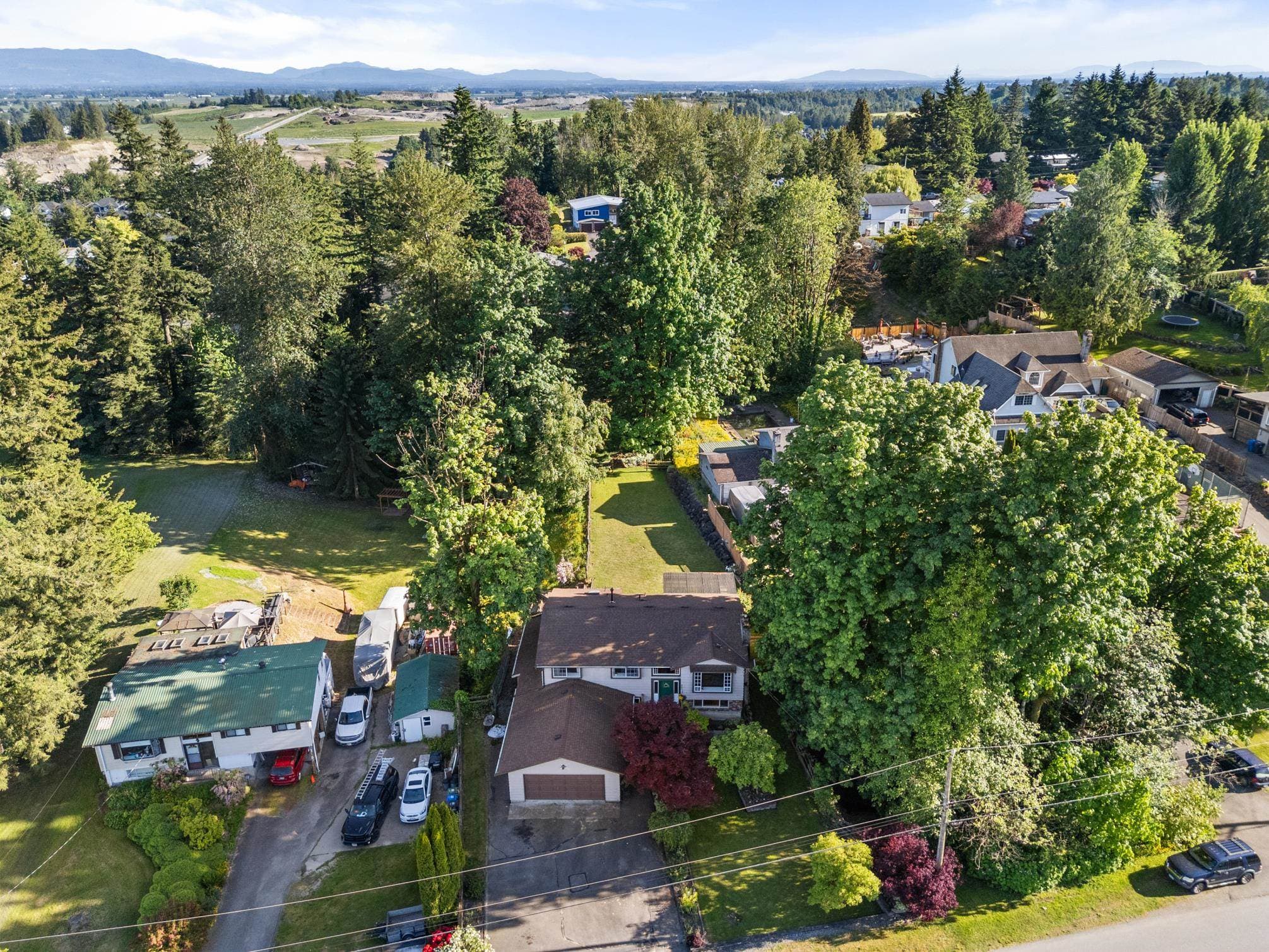 29484 Duncan Avenue, Abbotsford, V4X 1J4 — photo 2