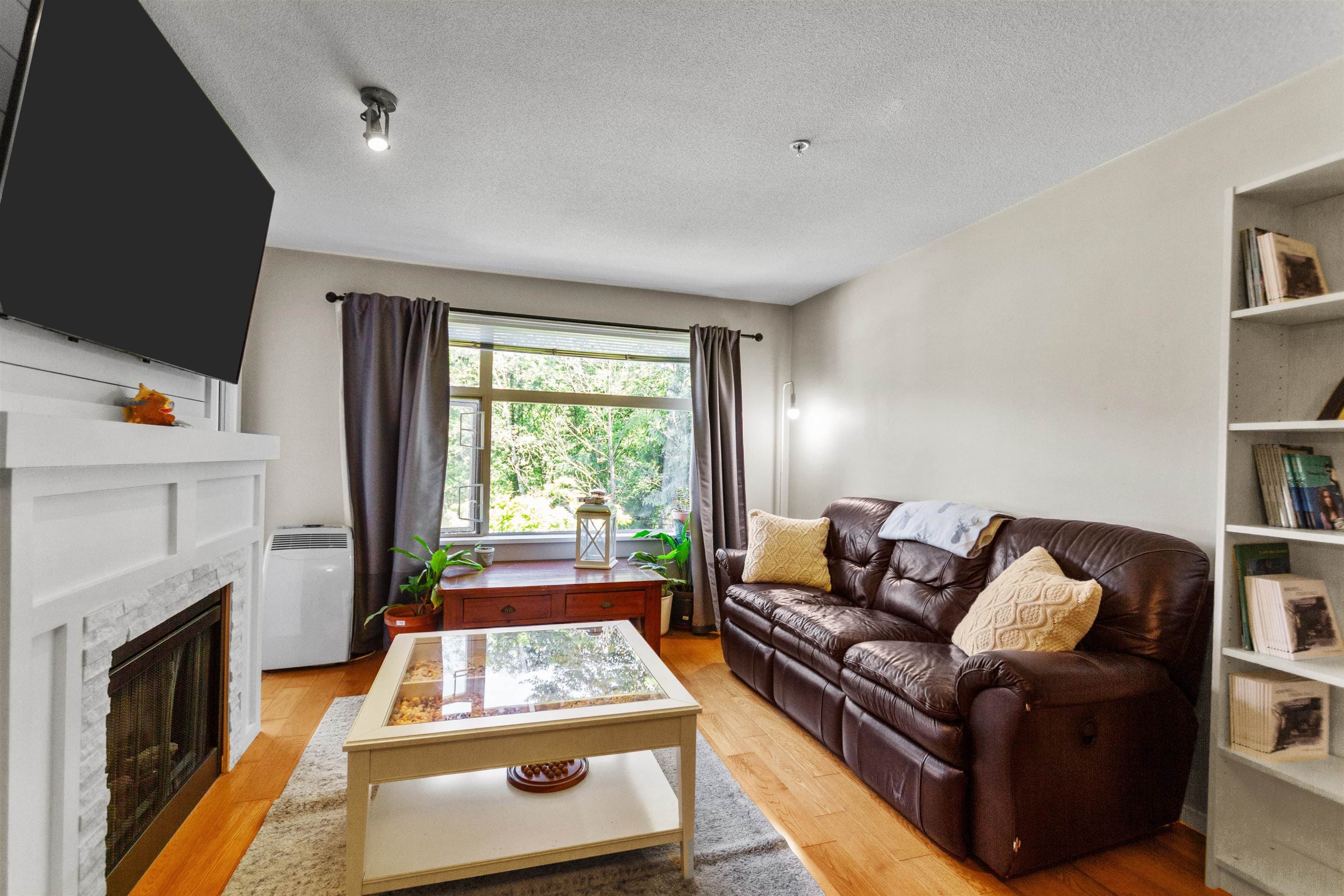 315 - 400 Klahanie Drive, Port Moody, V3H 5K9 — photo 5