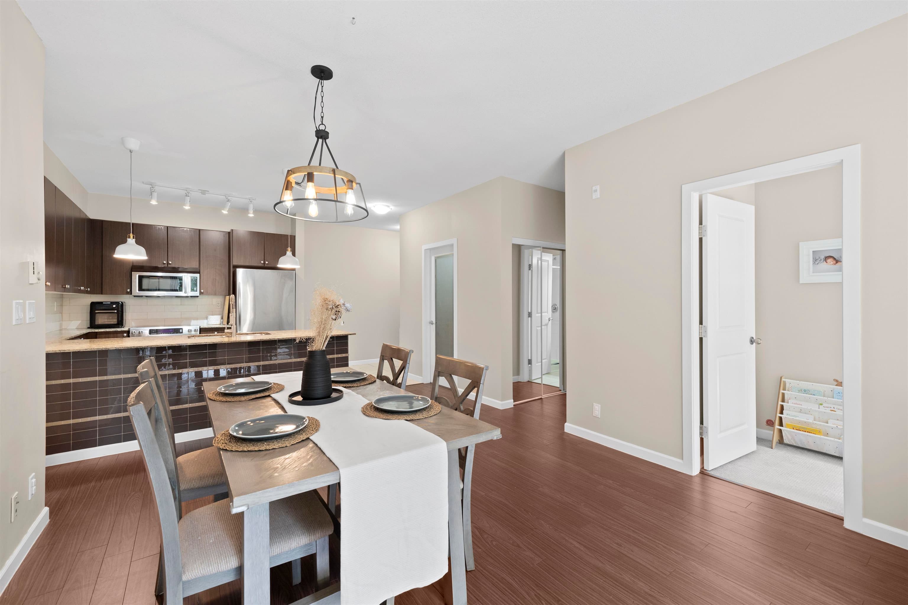 209 - 270 Francis Way, New Westminster, V3L 0C3 — photo 4
