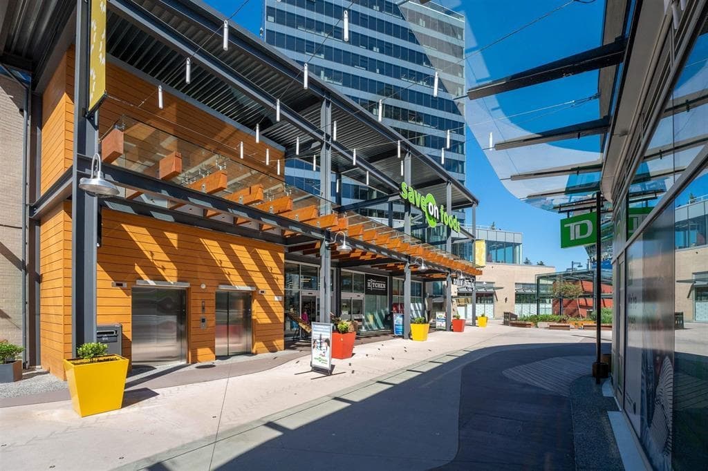 2303 - 13655 Fraser Highway, Surrey, V3T 0P8 — photo 4