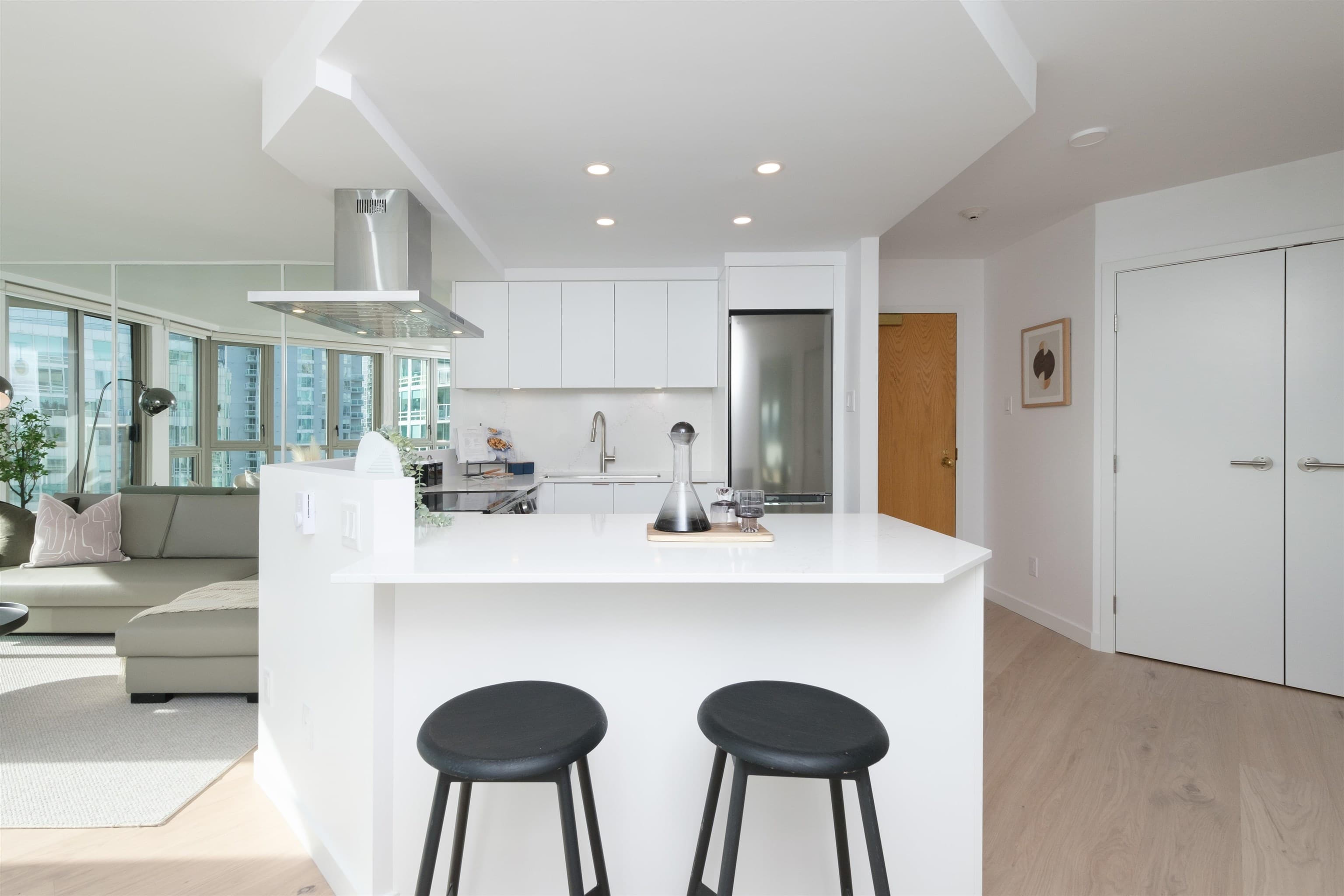 1501 - 1625 Hornby Street, Vancouver, V6Z 2M2 — photo 5