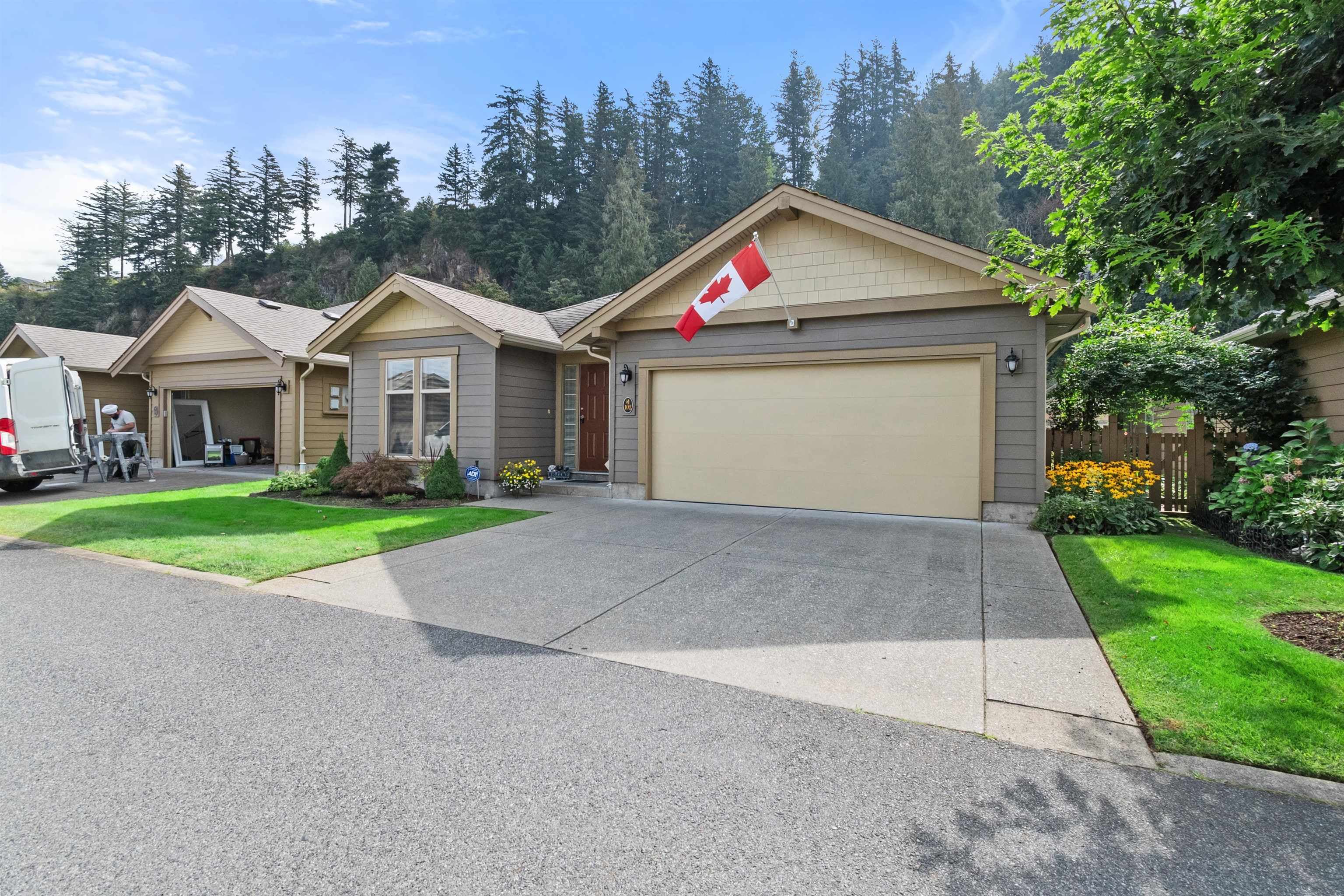 102 - 46000 Thomas Road, Chilliwack, V2R 5W6 — photo 2