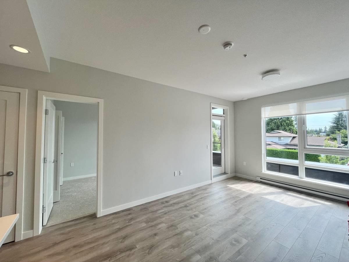 615 Cottonwood Avenue, Coquitlam, V3J 2S5 — photo 3