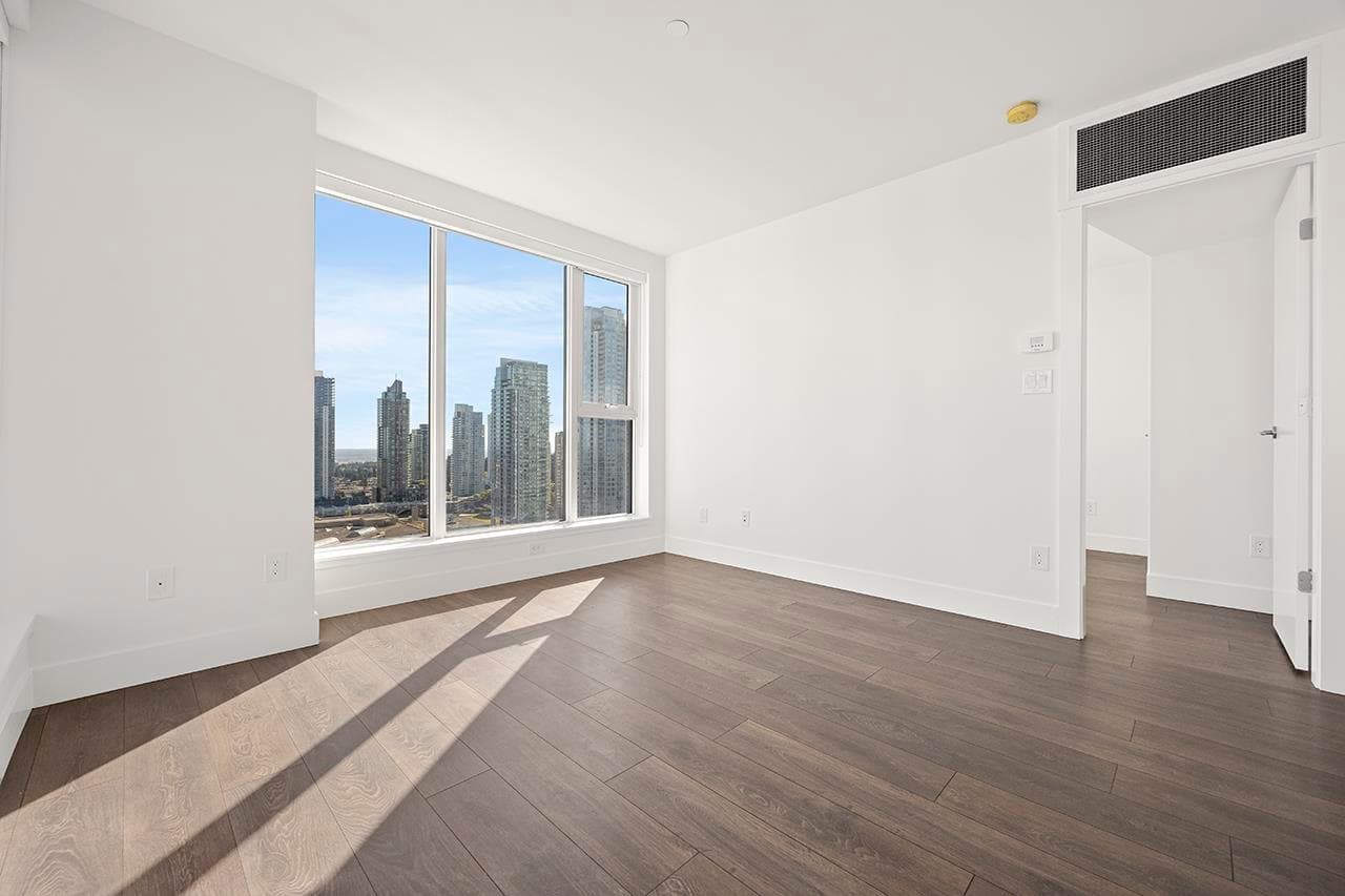 2602 - 4711 Hazel Street, Burnaby, V5H 0J9 — photo 5