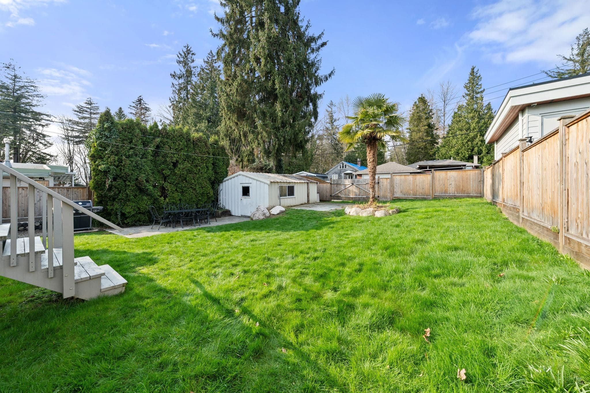 530 W 14th Street, North Vancouver, V7M 1P9 — photo 5
