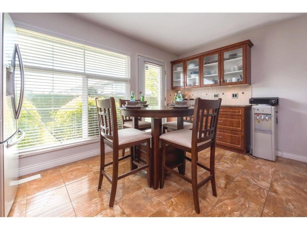 53 - 758 Riverside Drive, Port Coquitlam, V3B 7V8 — photo 5