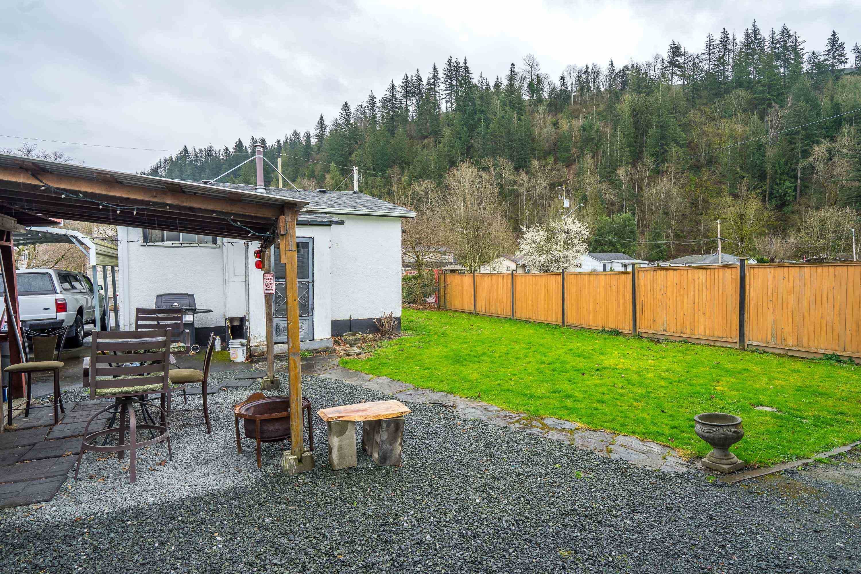 5491 Viola Street, Chilliwack, V2R 3M6 — photo 4