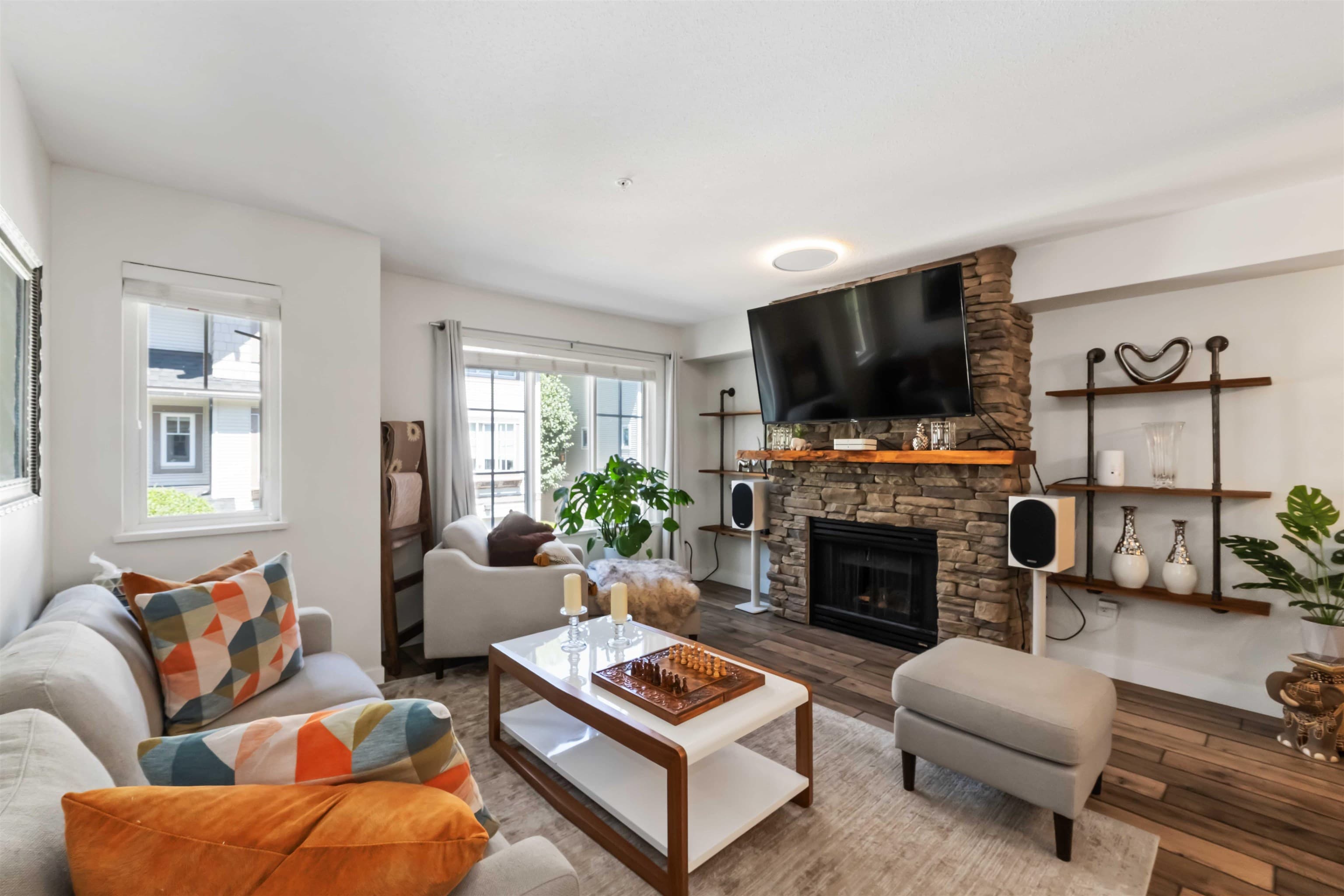 39 - 20540 66 Avenue, Langley, V2Y 2Y7 — photo 1