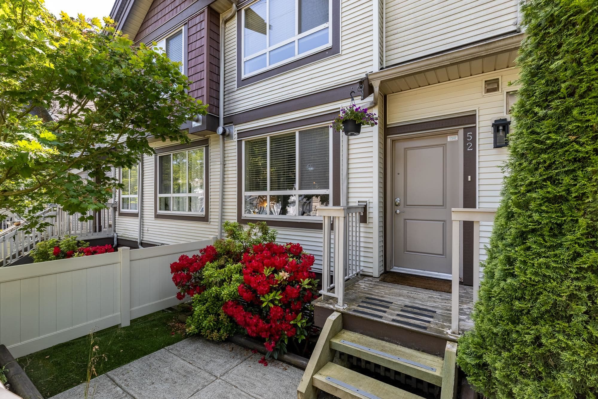 52 - 19560 68 Avenue, Surrey, V4N 5Y5 — photo 1