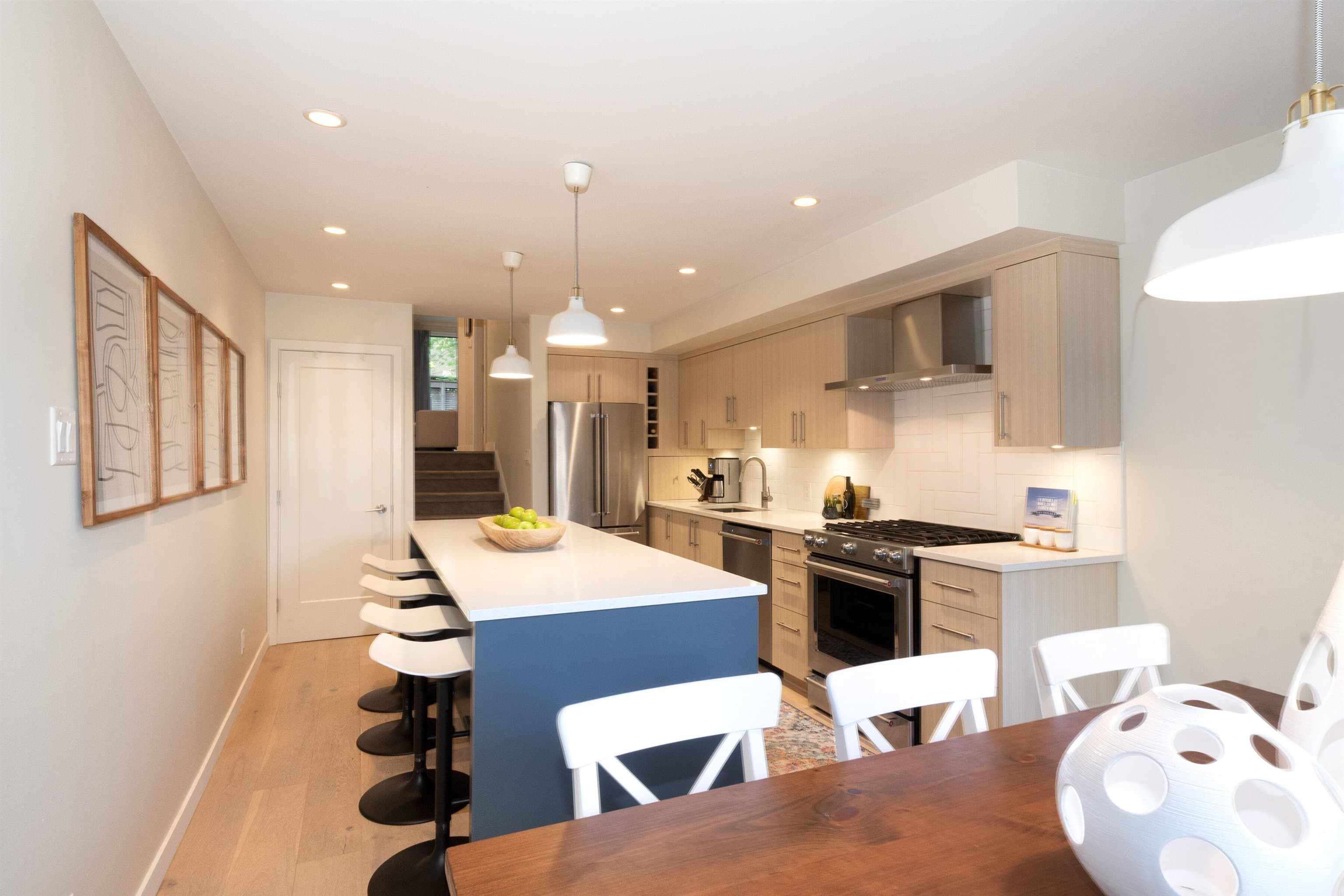 712 Millyard, Vancouver