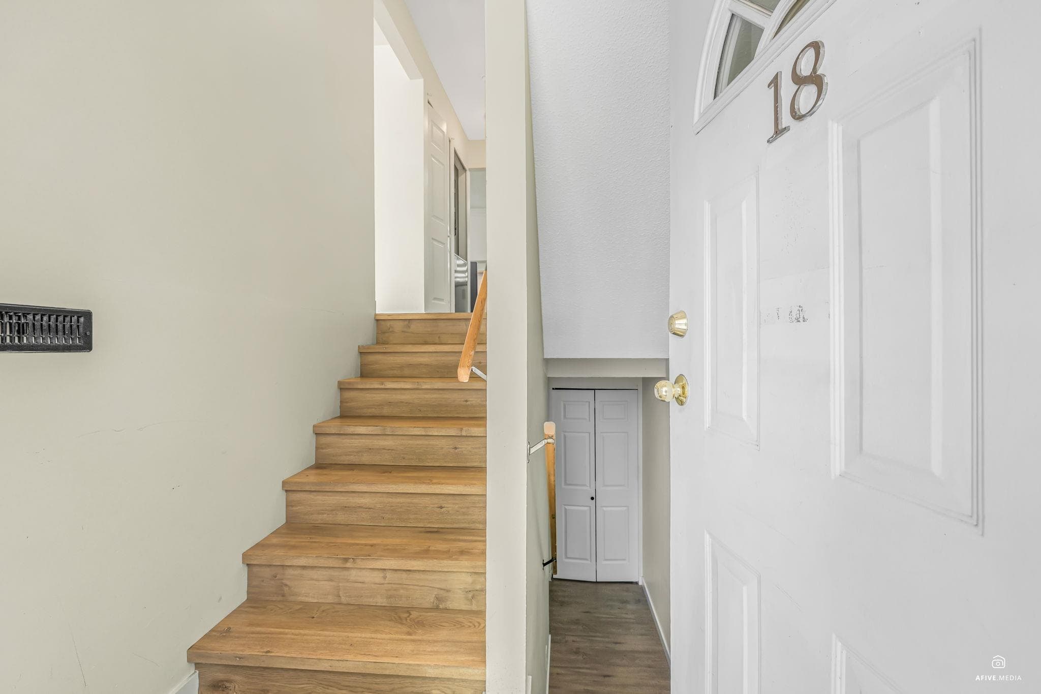 18 - 5904 Vedder Road, Chilliwack, V2R 3E7 — photo 5