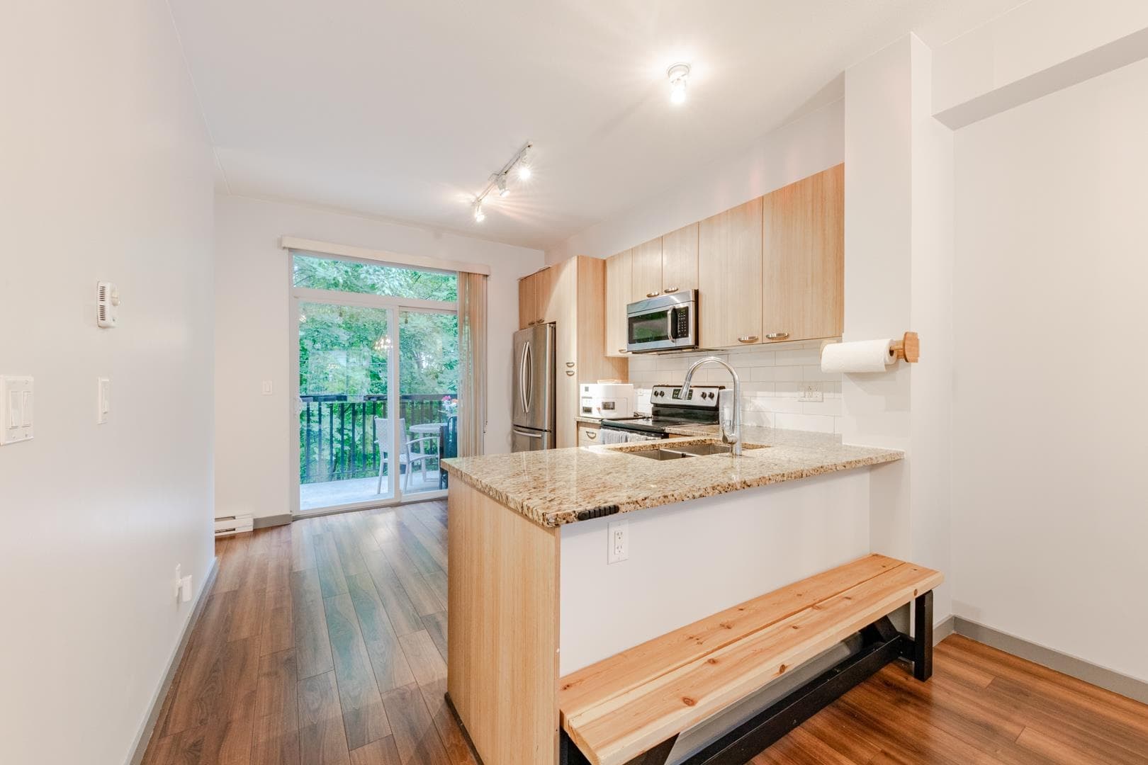 142 - 14833 61 Avenue, Surrey, V3S 6T6 — photo 3