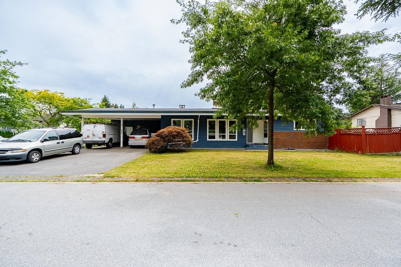 9303 Stuart Crescent, Surrey