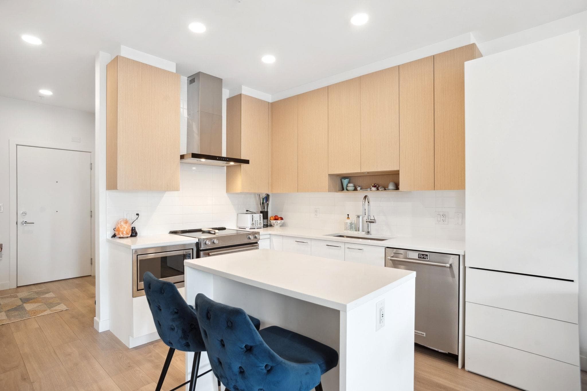 420 - 7599 15th Street, Burnaby, V3N 0H9 — photo 3