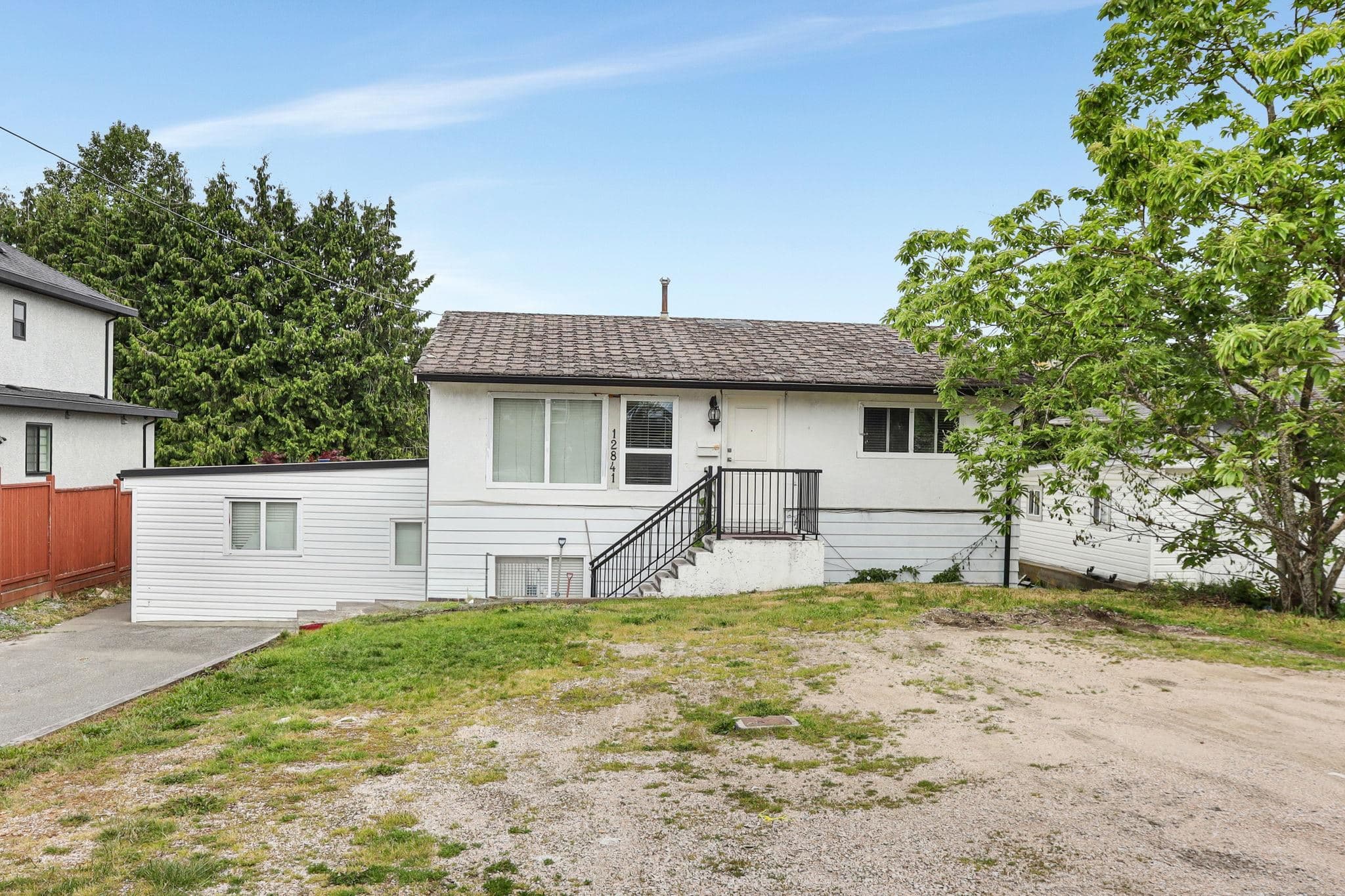 12841 98 Avenue, Surrey