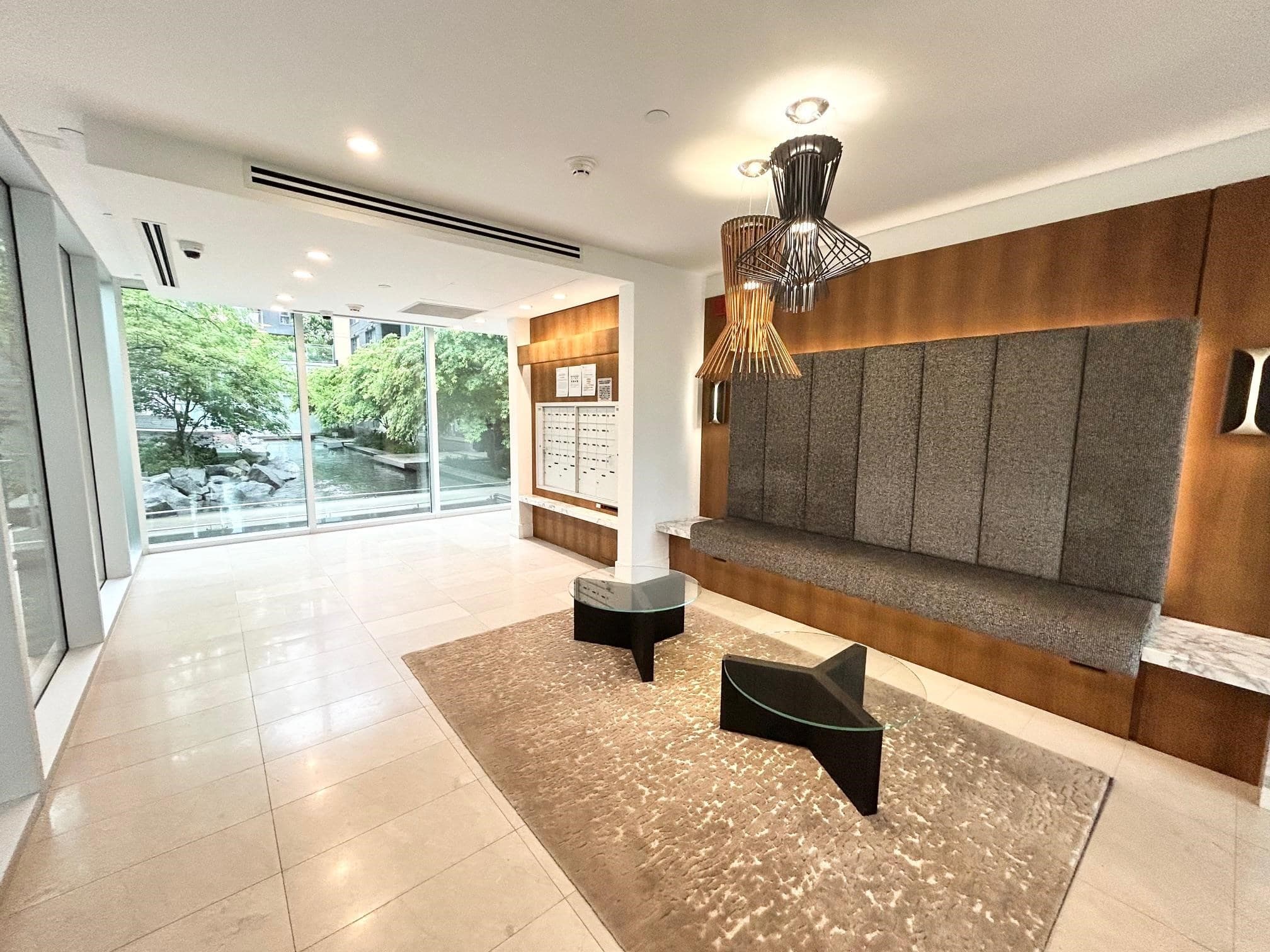 202 - 375 W 59th Avenue, Vancouver, V5X 0J4 — photo 2