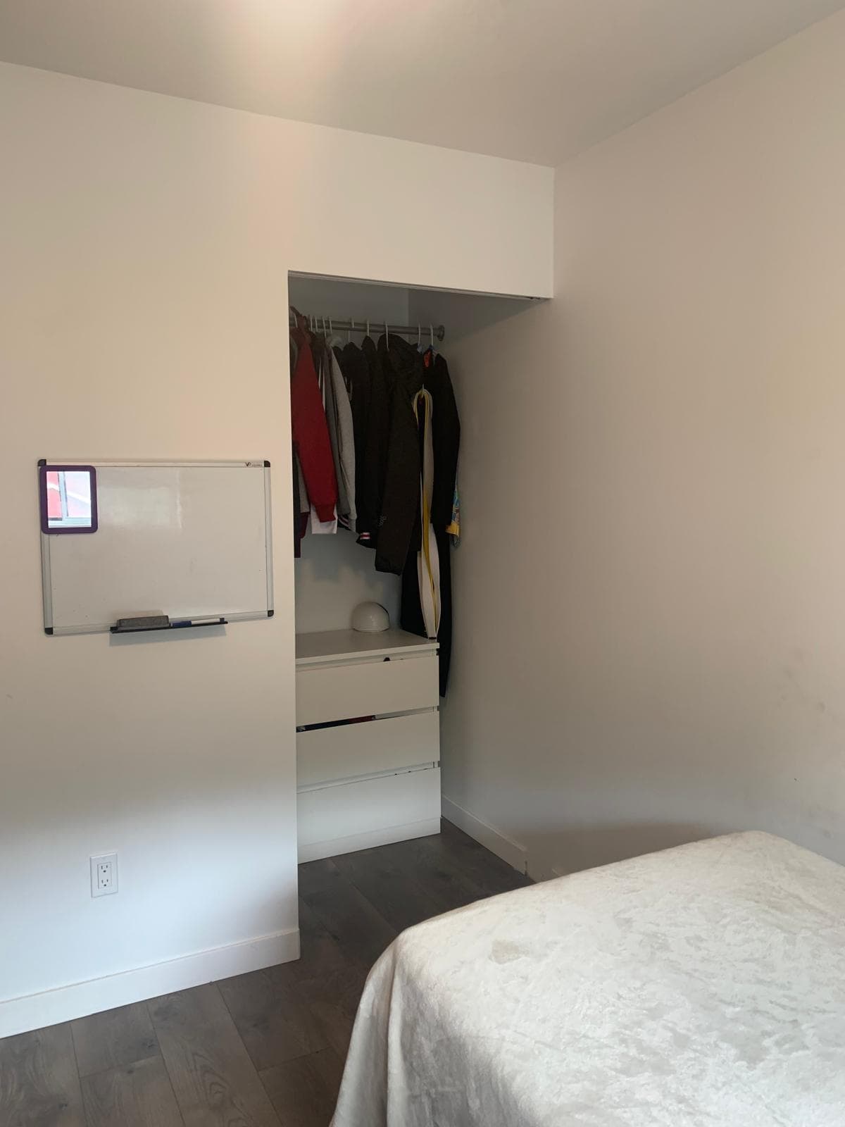 1250 River Drive, Coquitlam, V3E 1Z7 — photo 3