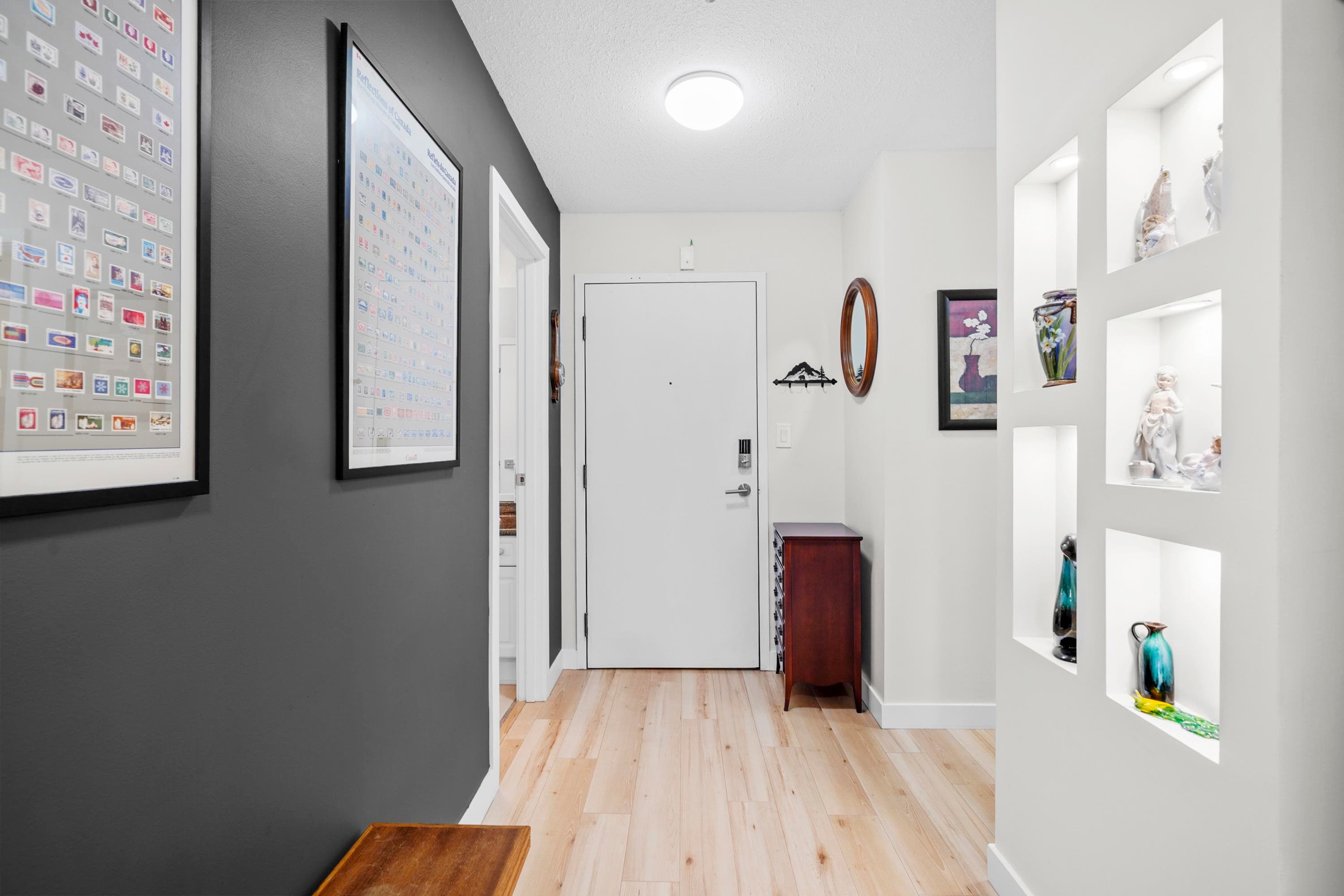 206 - 1531 Merklin Street, White Rock, V4B 4C6 — photo 2
