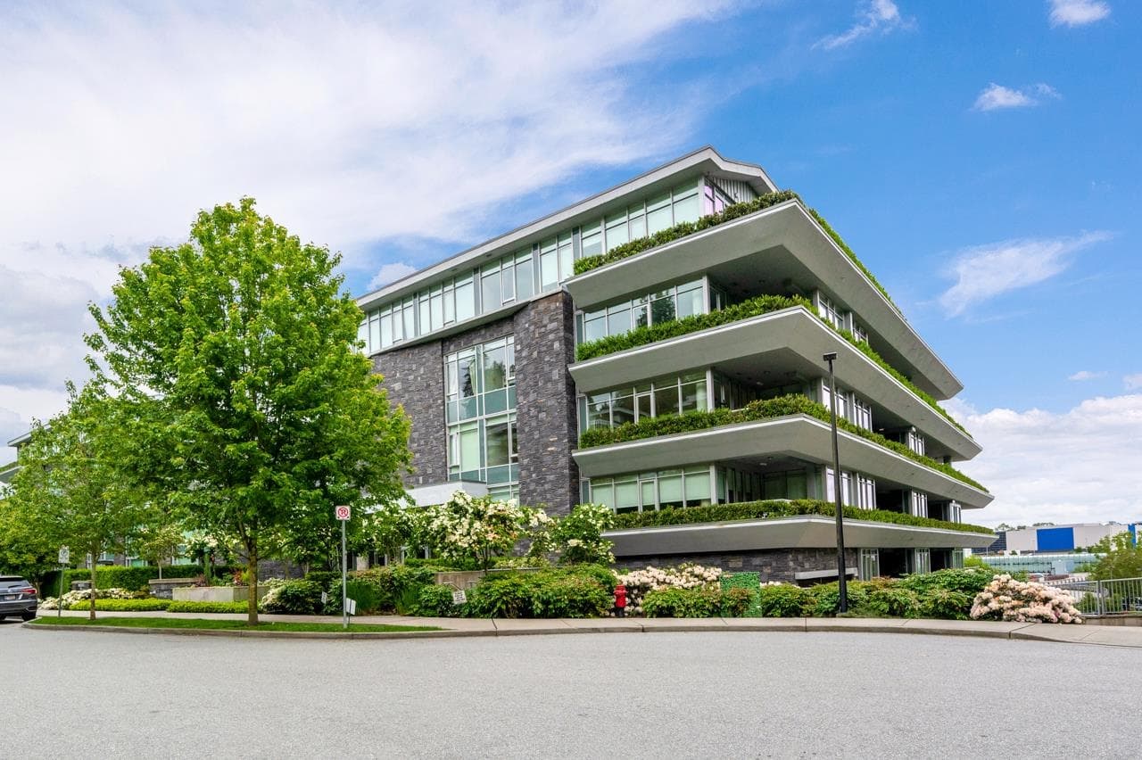 301 - 888 Arthur Erickson Place, West Vancouver, V7T 0B1 — photo 2