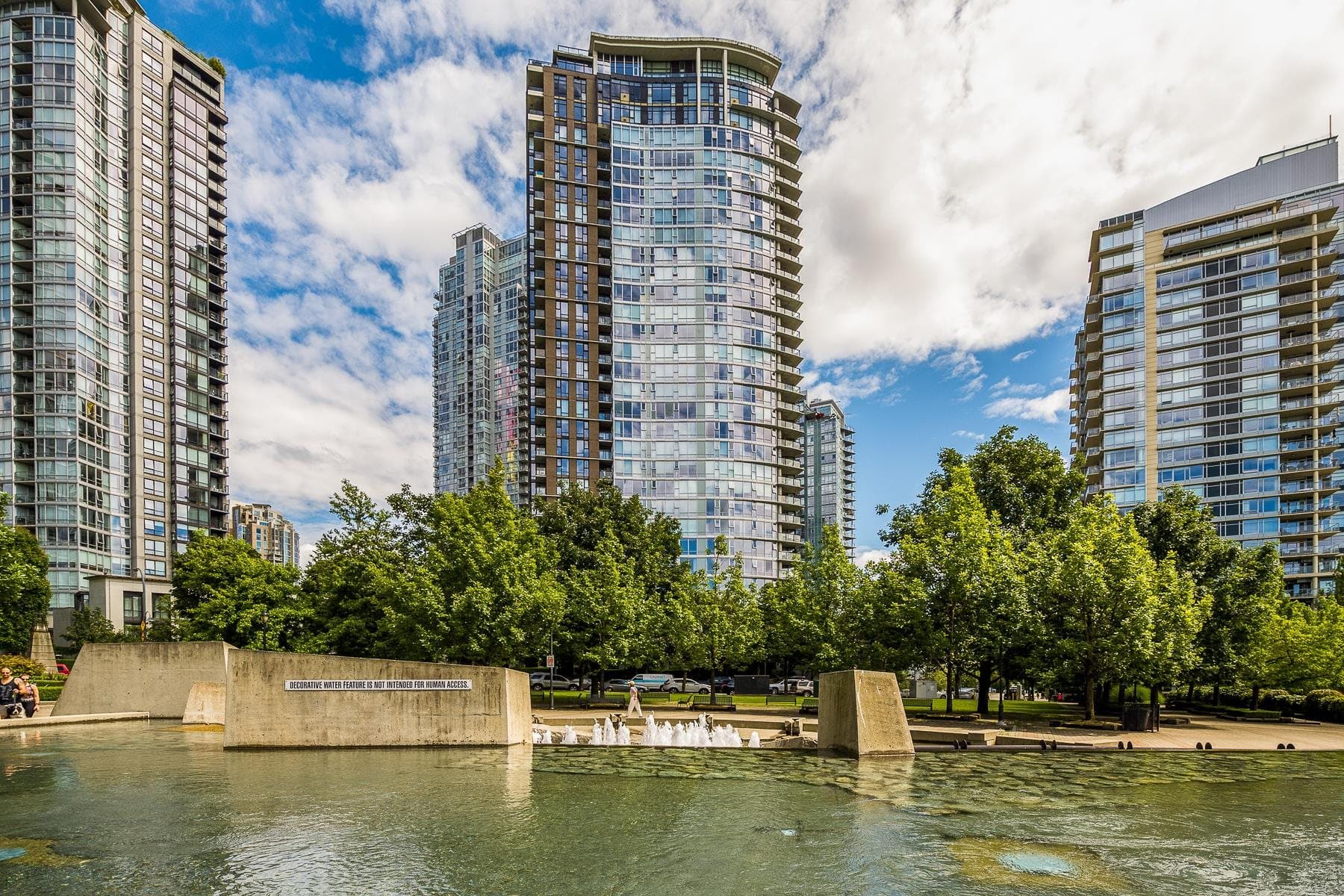 1705 - 455 Beach Crescent, Vancouver, V6Z 3E5 — photo 3