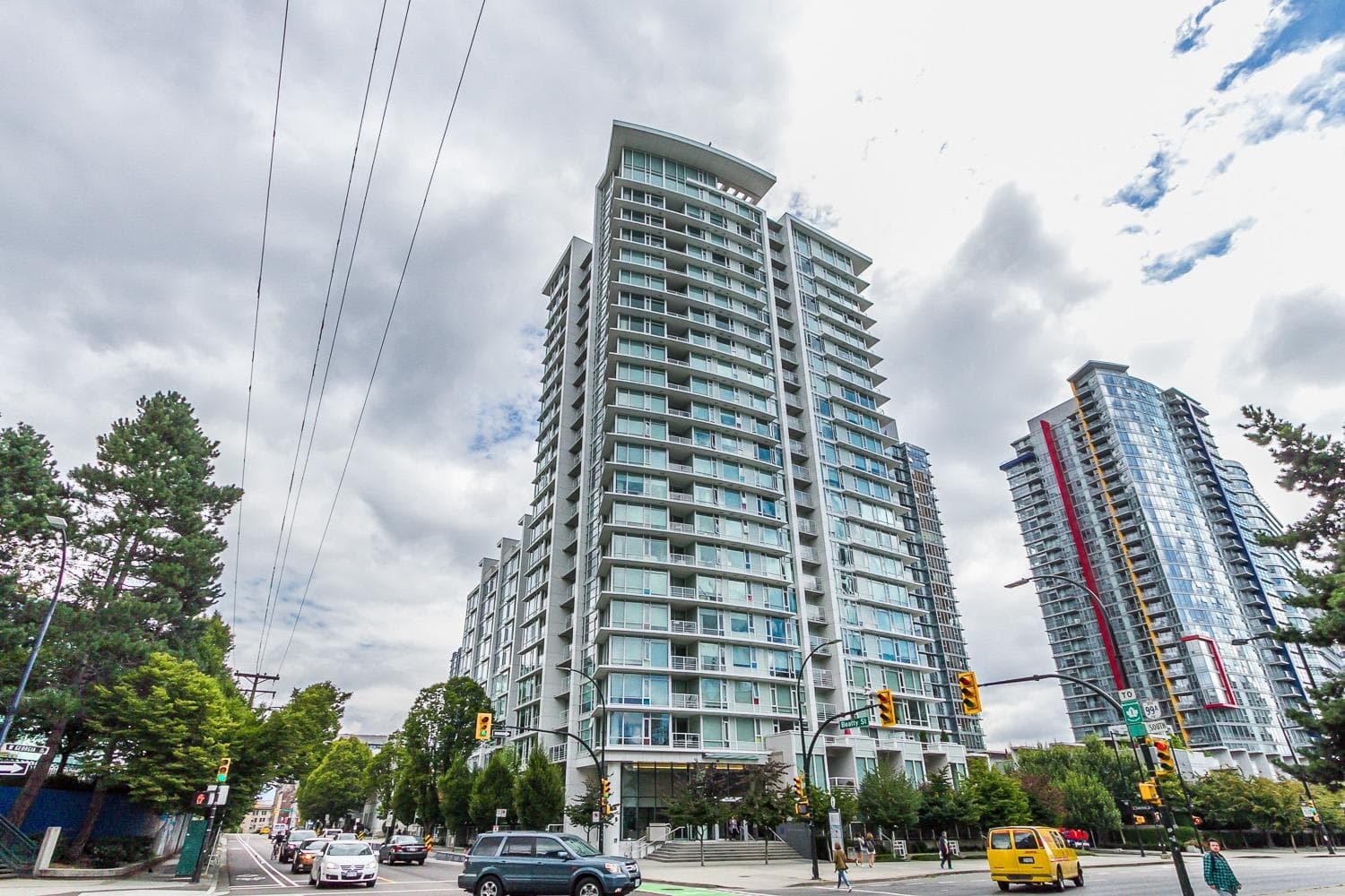 806 - 161 W Georgia Street, Vancouver, V6B 0K9 — photo 2