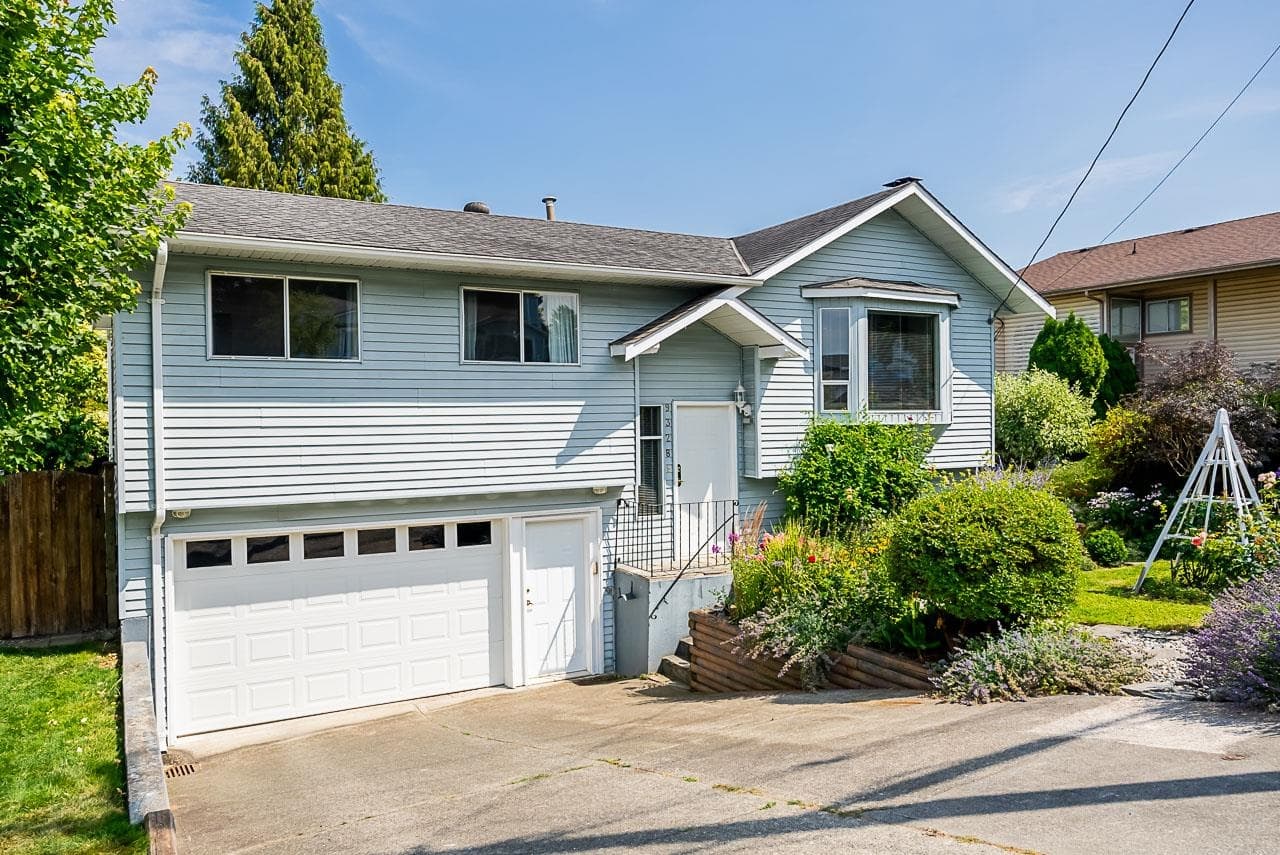 9328 213 Street, Langley, V1M 1P6 — photo 3