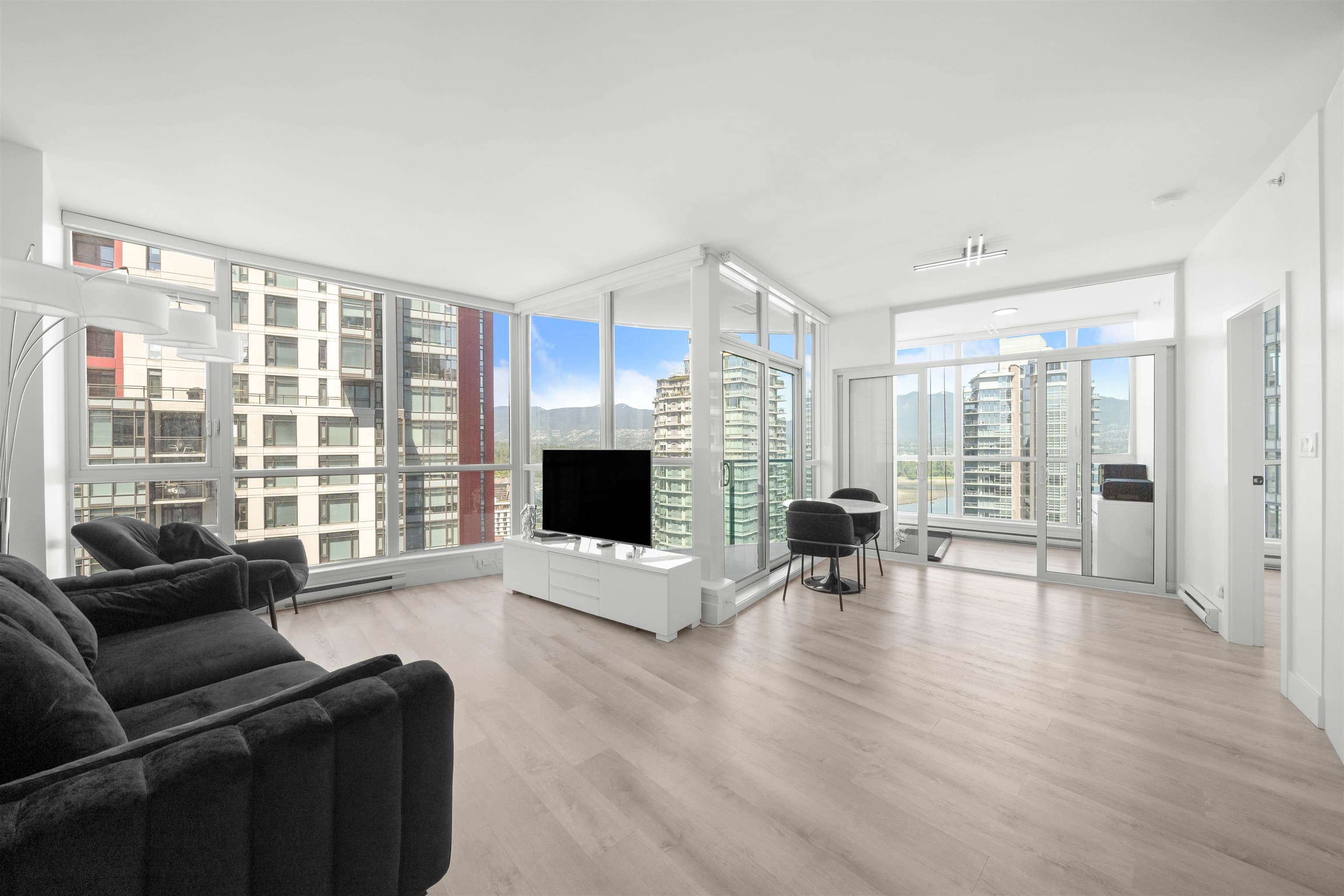 2201 - 1189 Melville Street, Vancouver, V6E 4T8 — photo 2