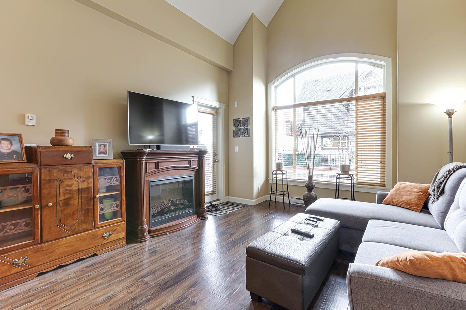 404 - 8328 207a Street, Langley, V2Y 0K5 — photo 2