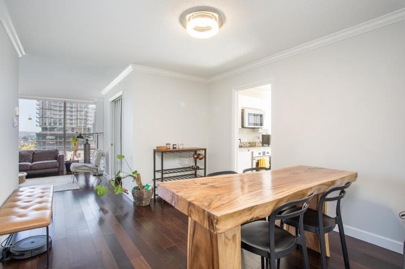 1304 - 1590 W 8th Avenue, Vancouver, V6J 4R8 — photo 4