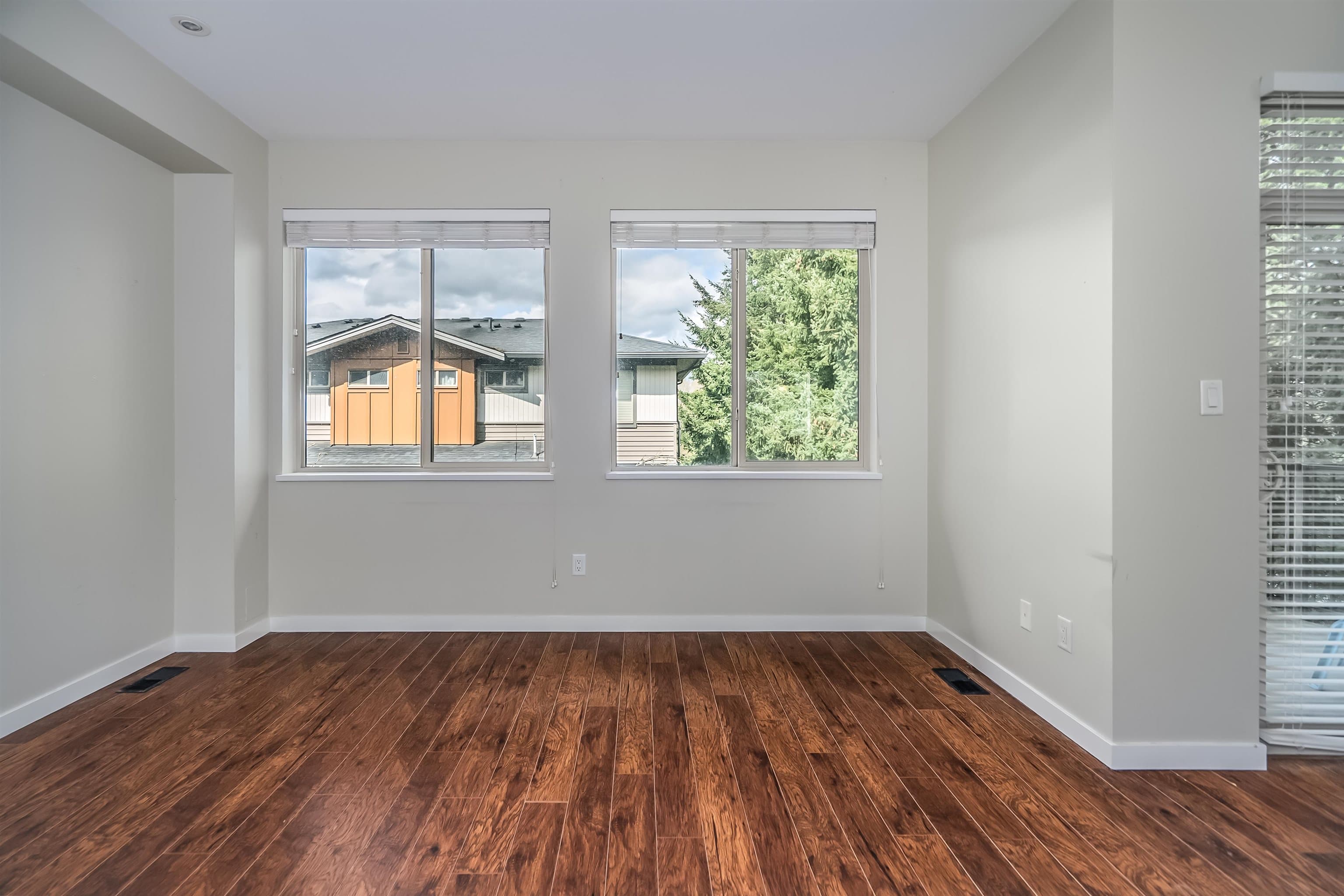 35 - 34248 King Road, Abbotsford, V2S 0B1 — photo 5