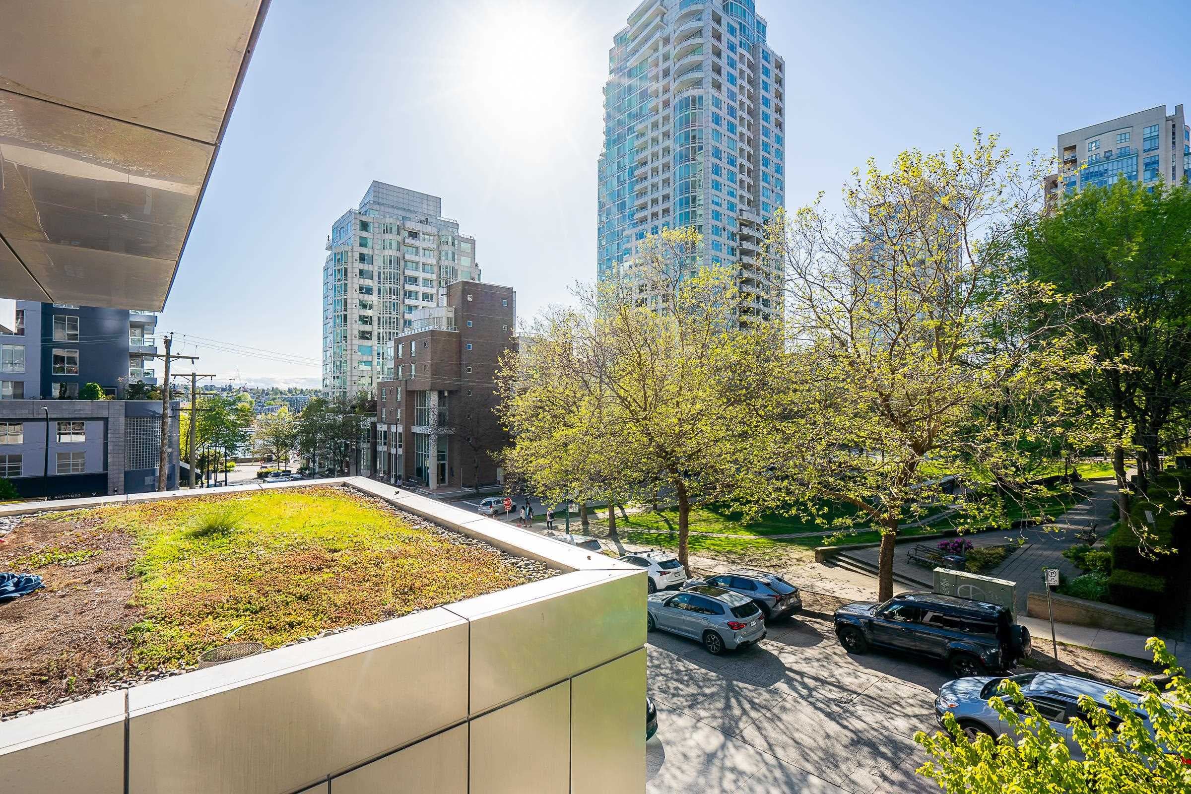 301 - 1480 Howe Street, Vancouver, V6Z 0G5 — photo 2
