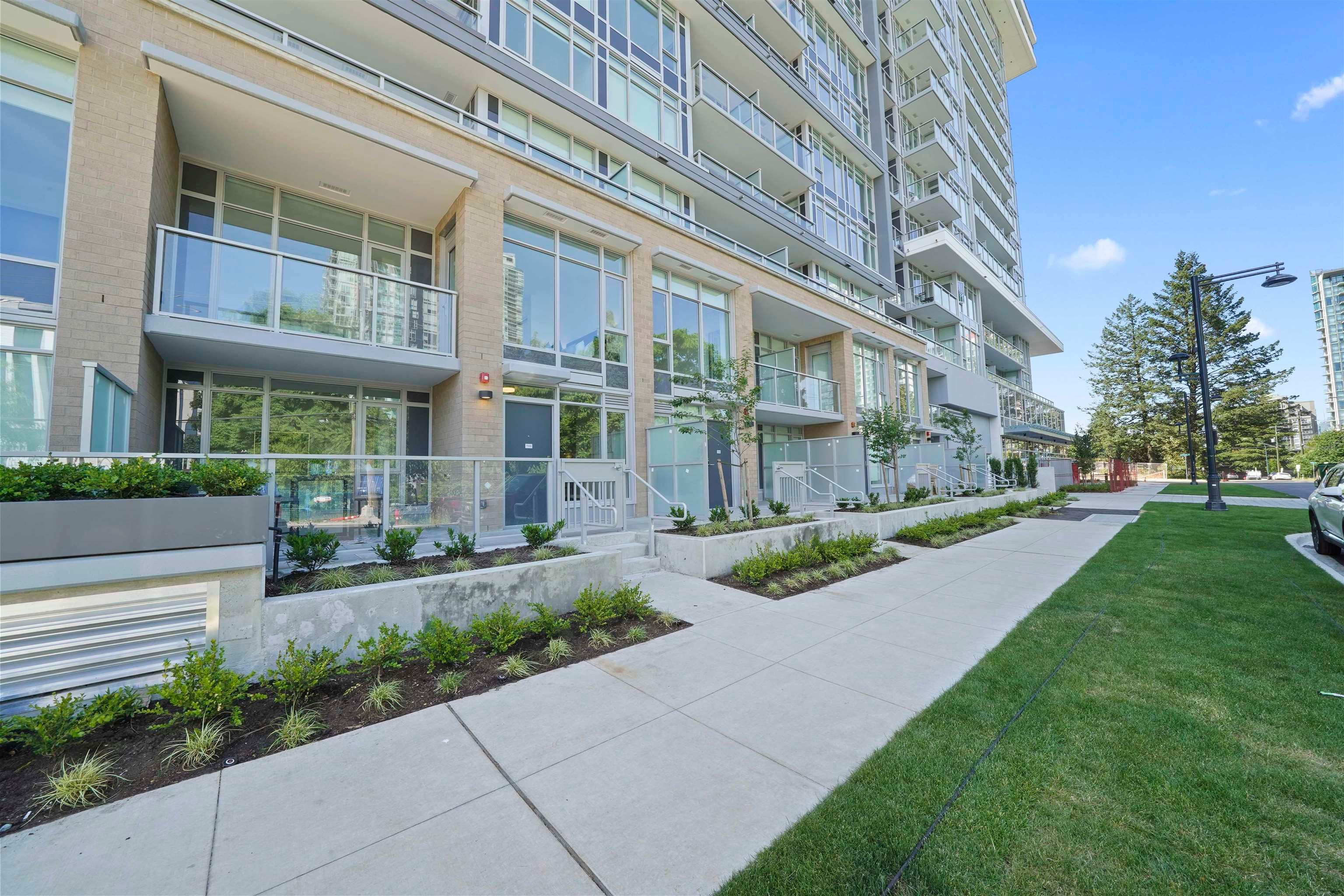 8 - 13350 Central Avenue, Surrey, V3T 0S1 — photo 2