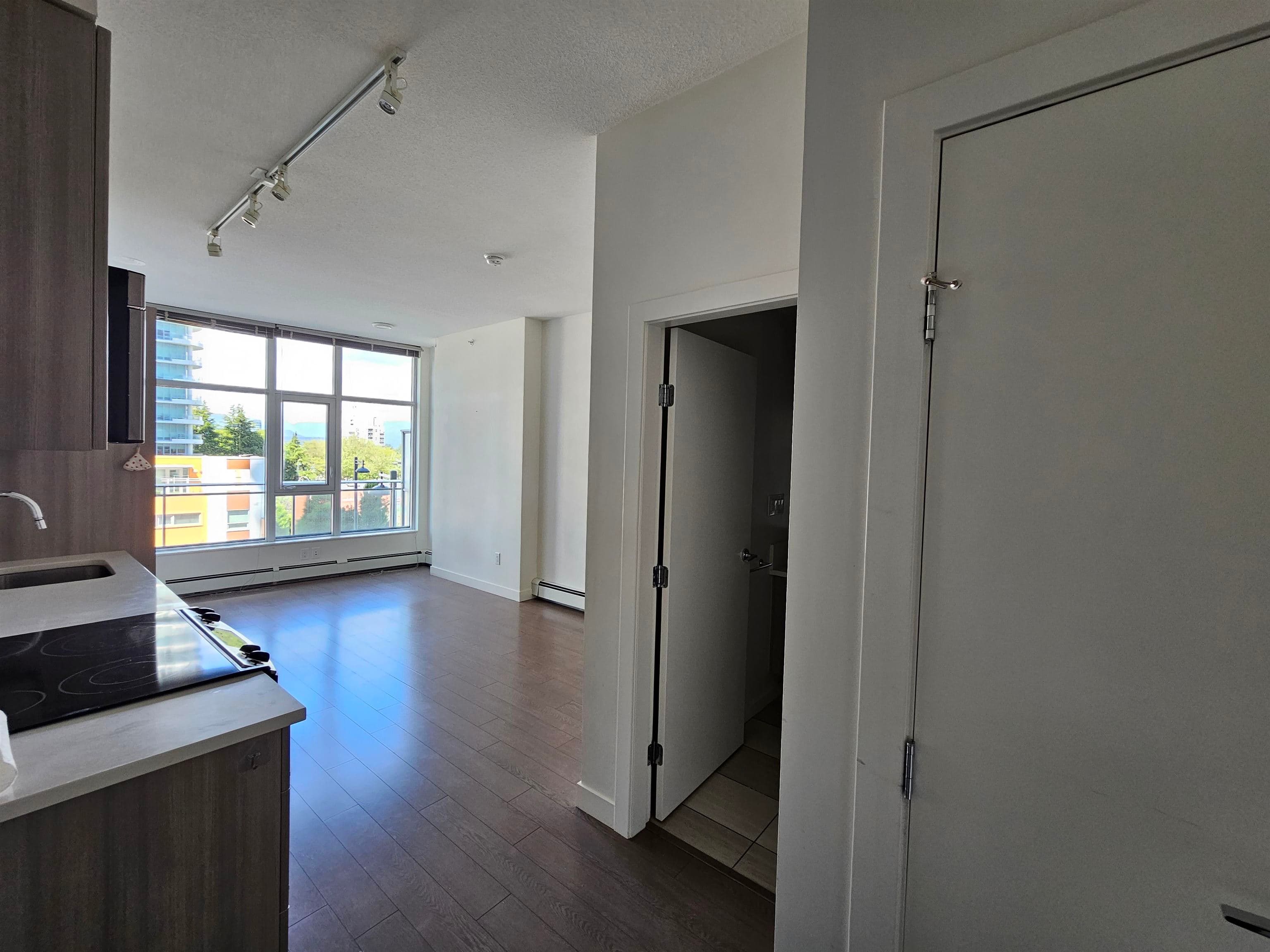 317 - 13308 Central Avenue, Surrey, V3T 0M4 — photo 3