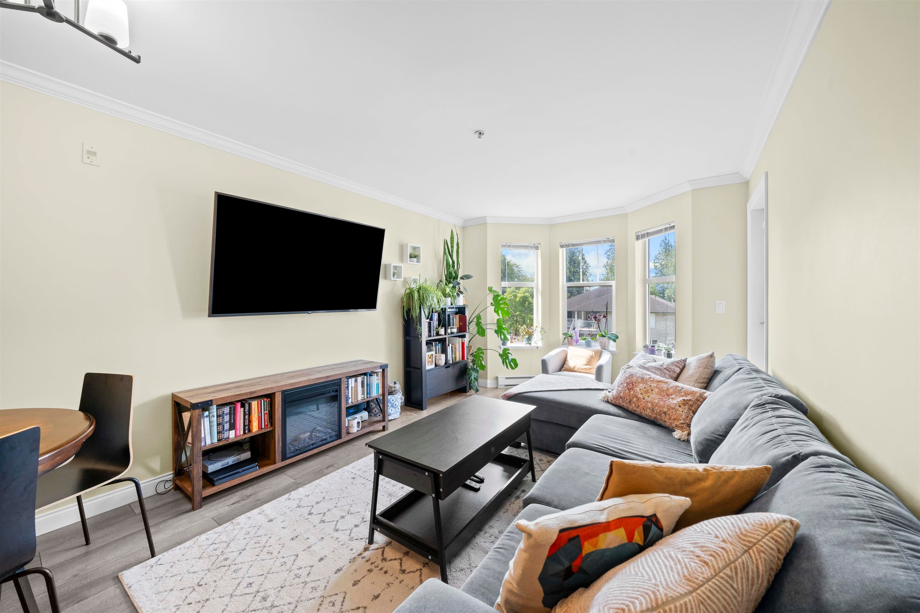 210 - 5438 198 Street, Langley, V3A 1G2 — photo 4