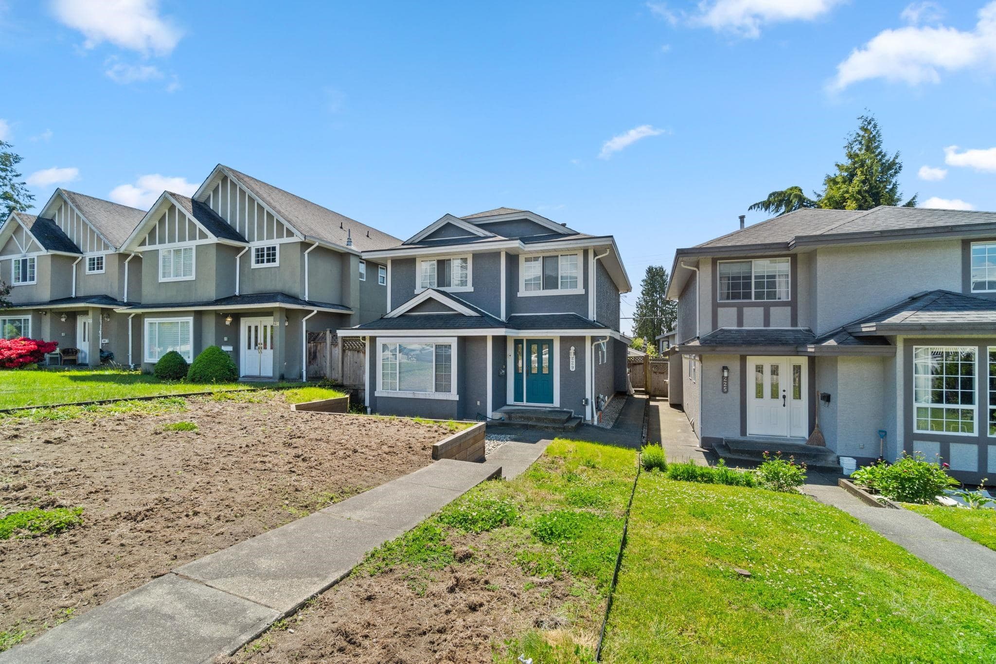 229 E 20th Street, North Vancouver, V7L 3A6 — photo 2