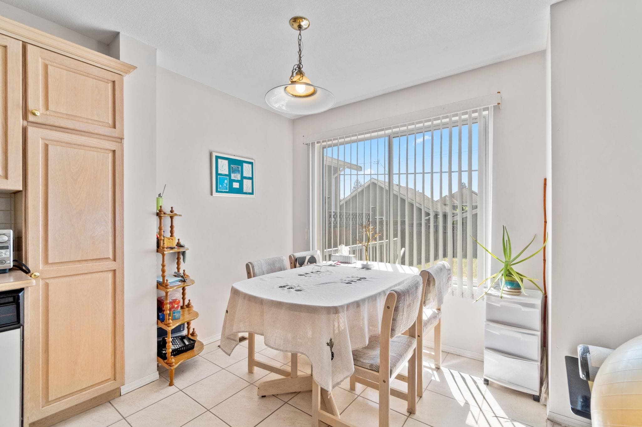 229 E 20th Street, North Vancouver, V7L 3A6 — photo 3