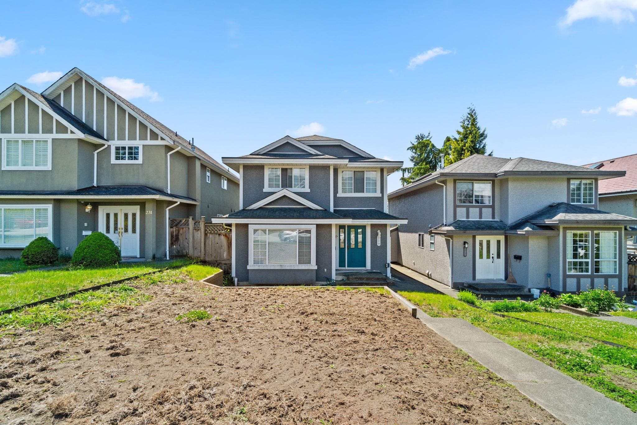 229 E 20th Street, North Vancouver