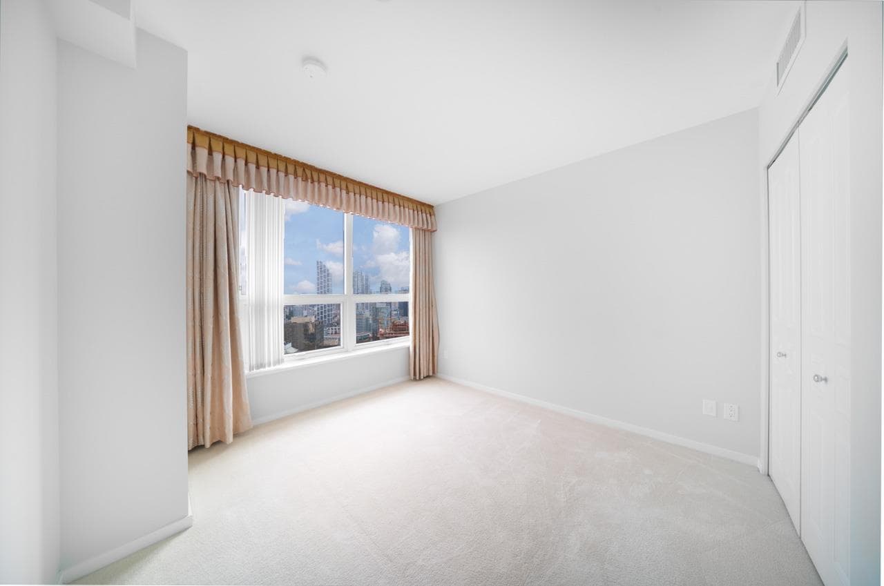 3902 - 5883 Barker Avenue, Burnaby, V5H 0G4 — photo 4