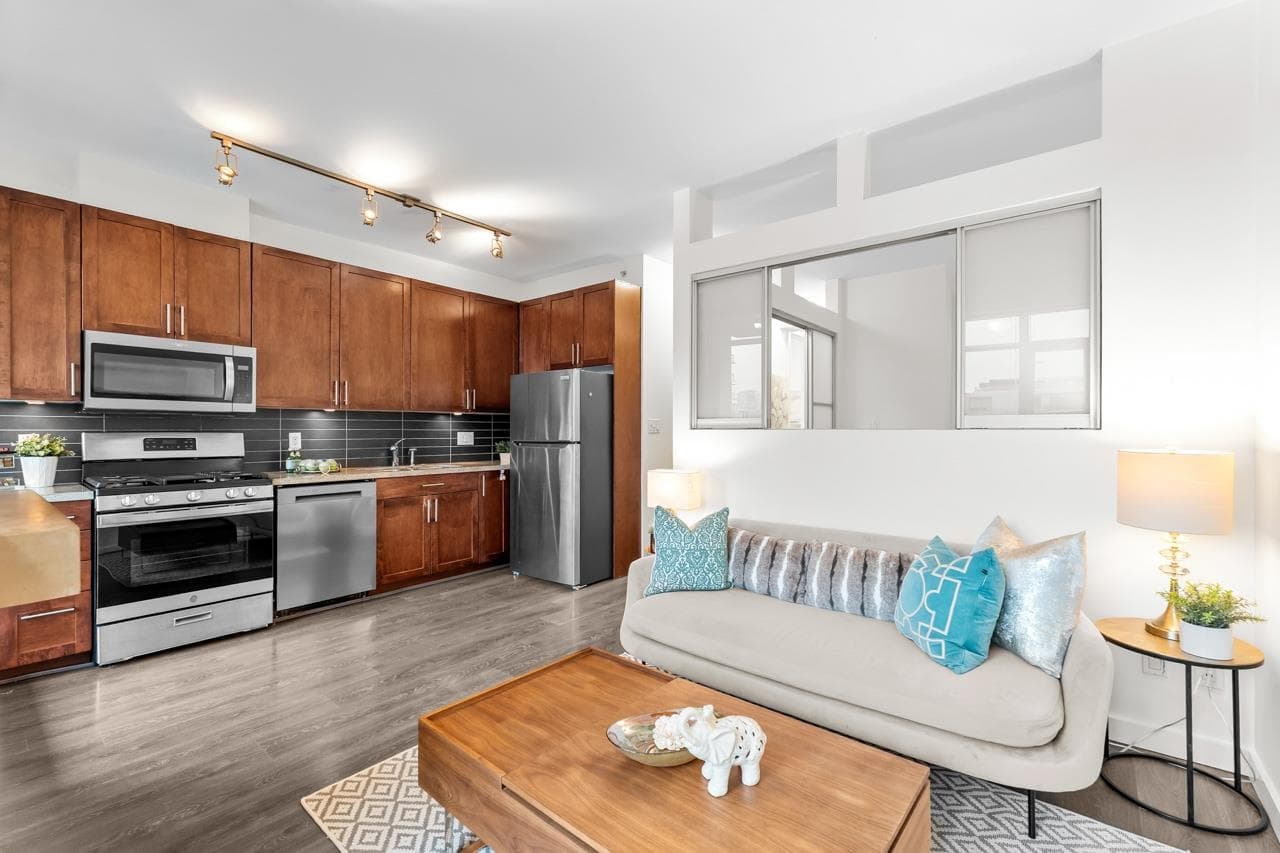 509 - 2055 Yukon Street, Vancouver, V5Y 4B7 — photo 3