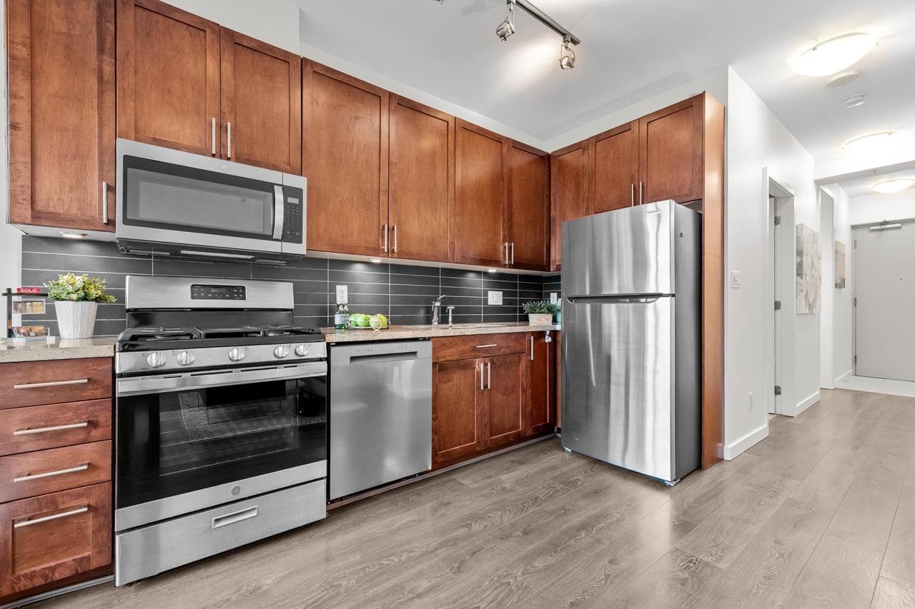 509 - 2055 Yukon Street, Vancouver, V5Y 4B7 — photo 5